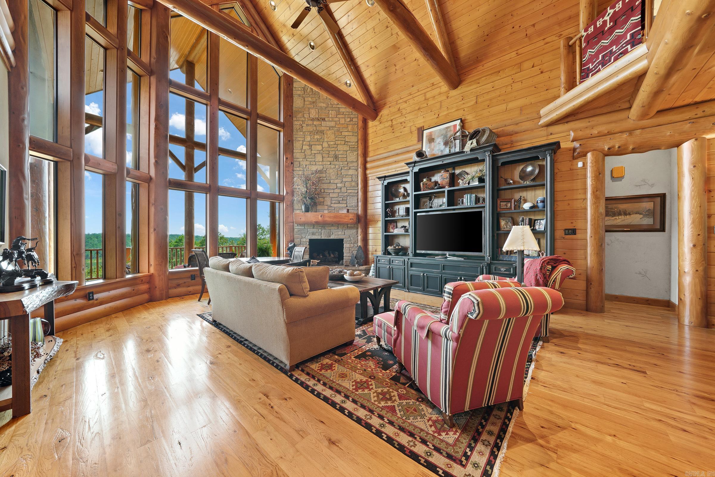 114  Mountain View  De Queen, AR
