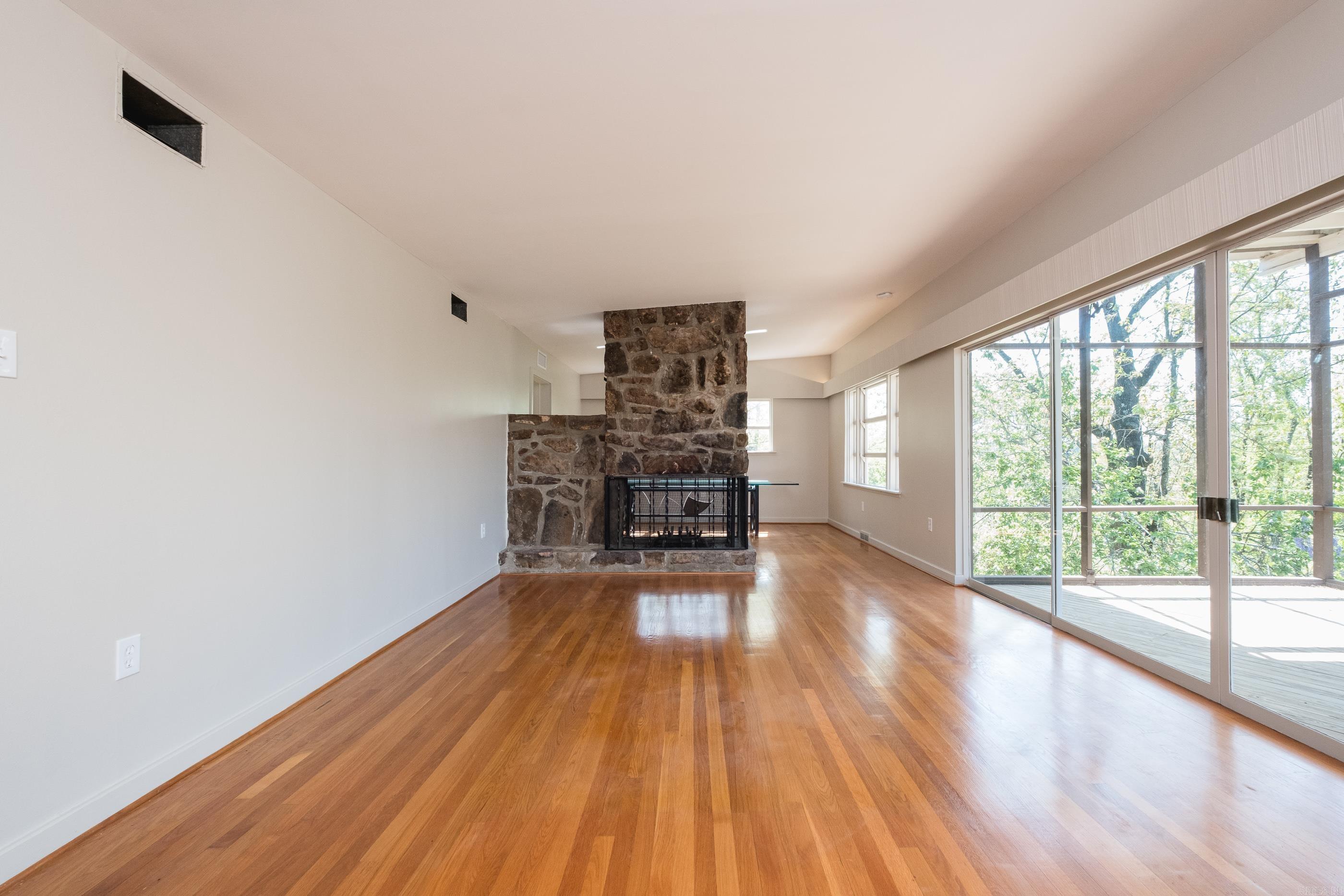 7123  Kingwood  Little Rock, AR