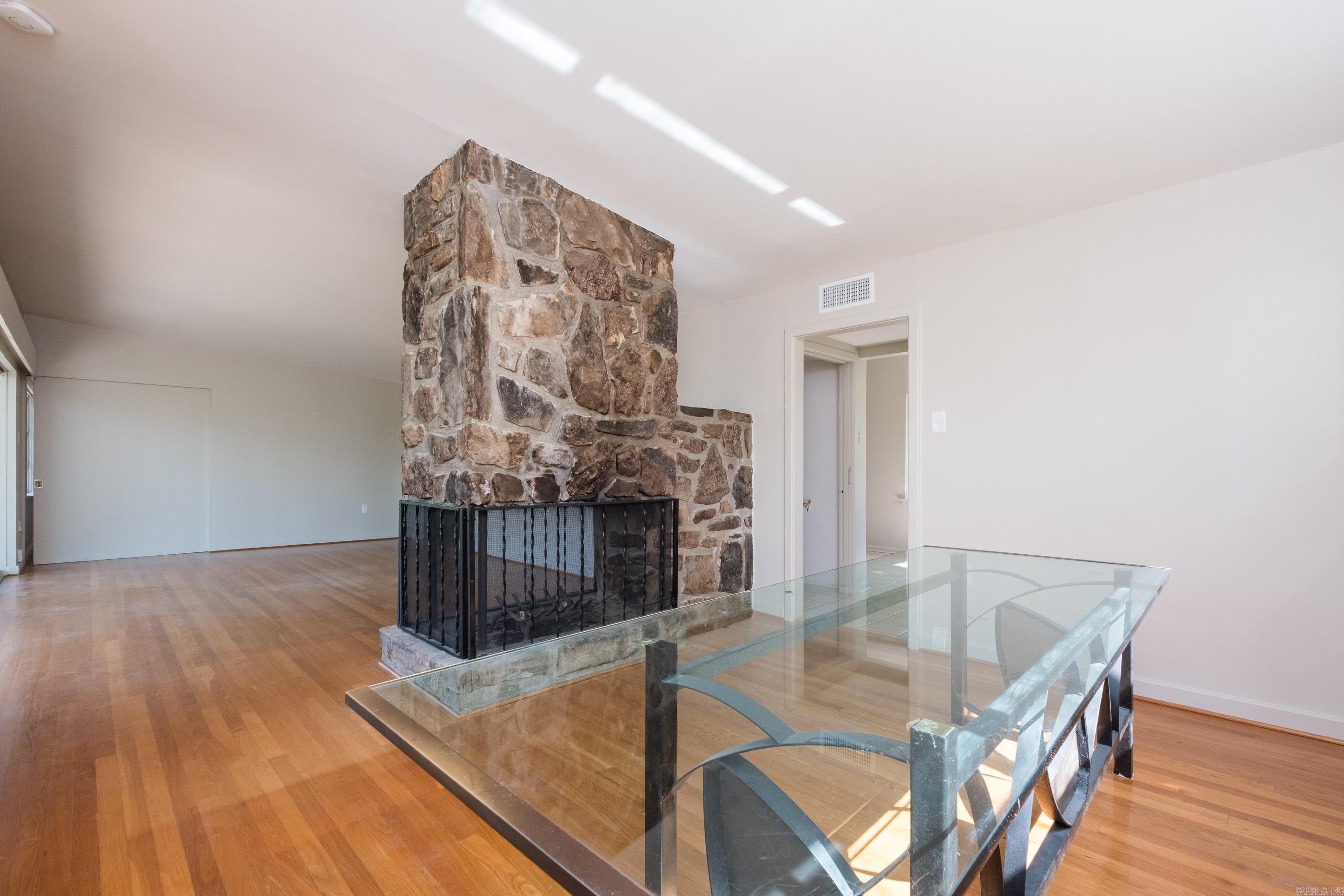 7123  Kingwood  Little Rock, AR