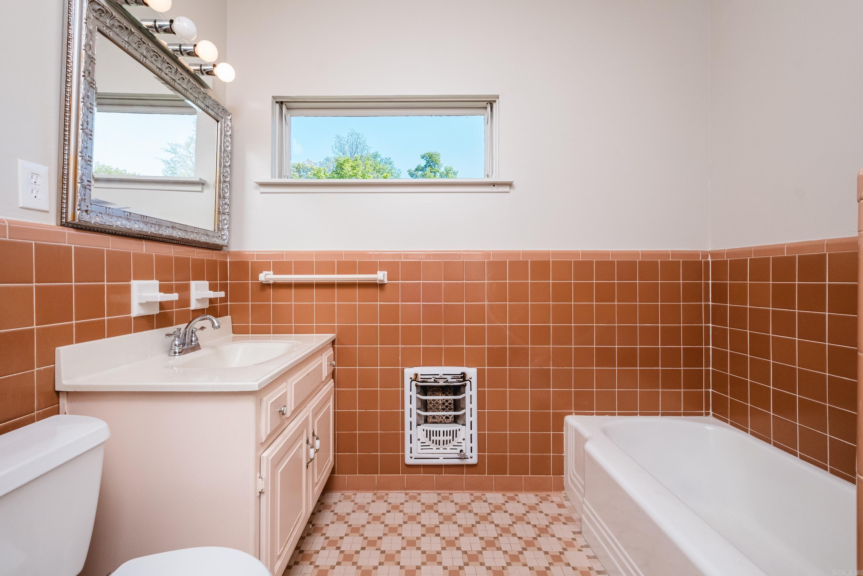 7123  Kingwood  Little Rock, AR