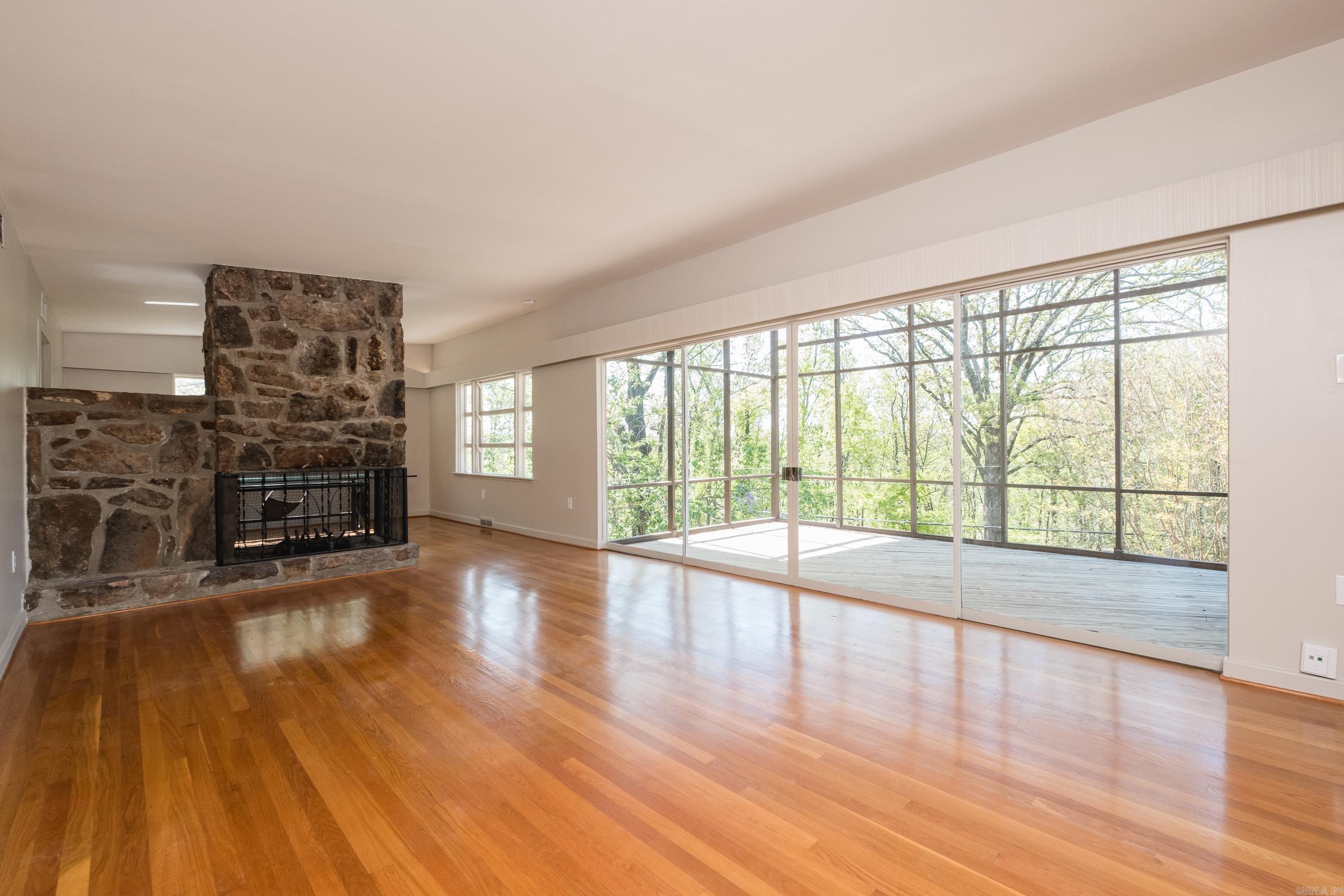 7123  Kingwood  Little Rock, AR