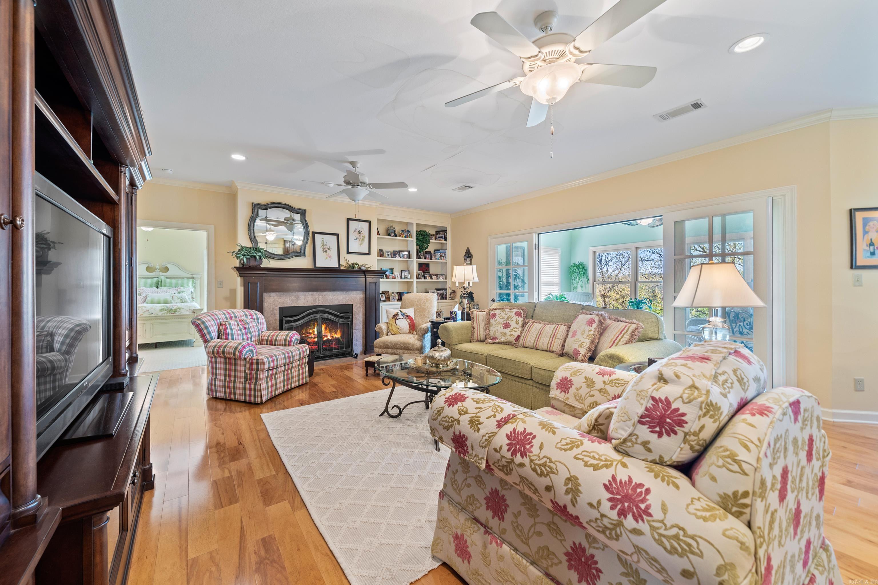 134  Lake Forest Shores  Hot Springs, AR