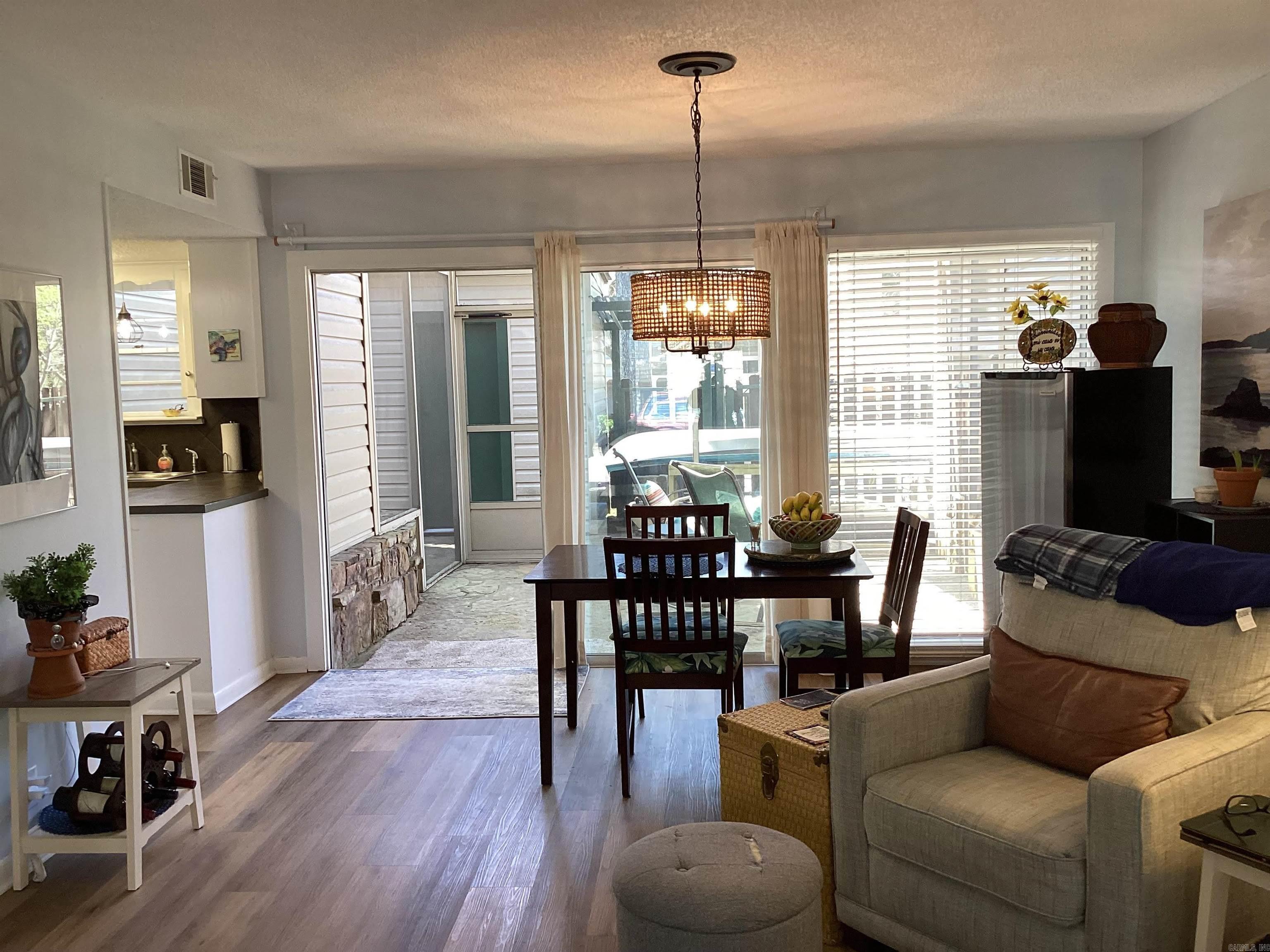 18  Nacozari  Hot Springs Village, AR
