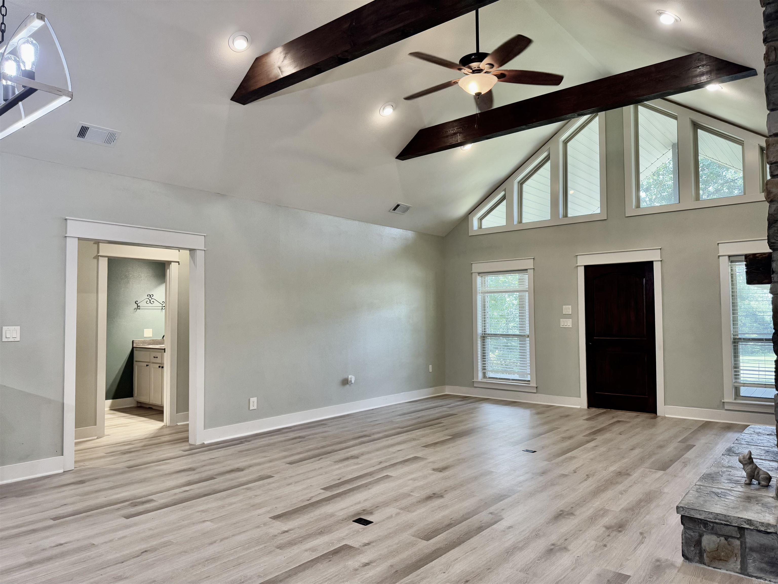 84 Flat Top Road Greenbrier, AR 72058