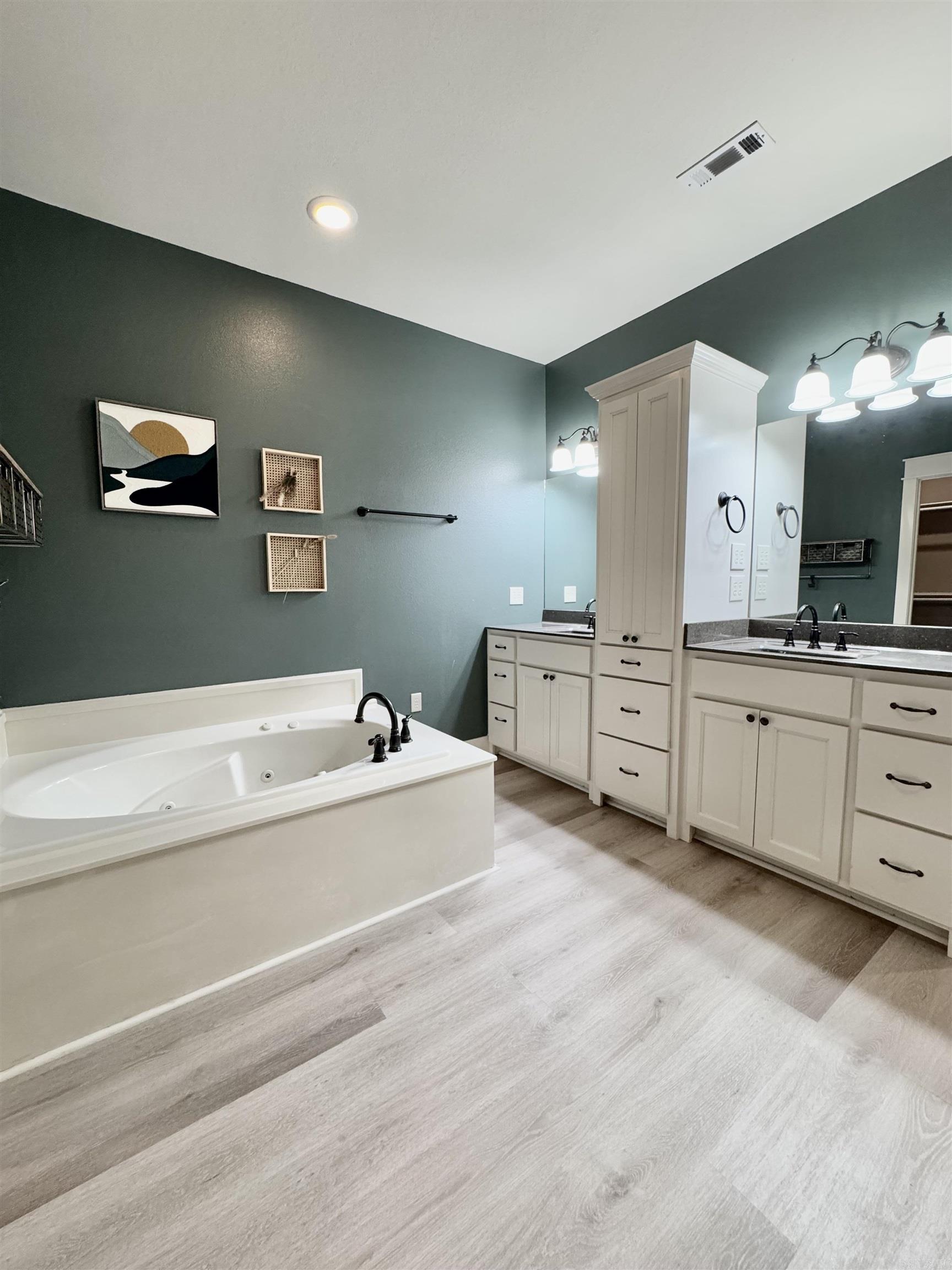 84 Flat Top Road Greenbrier, AR 72058