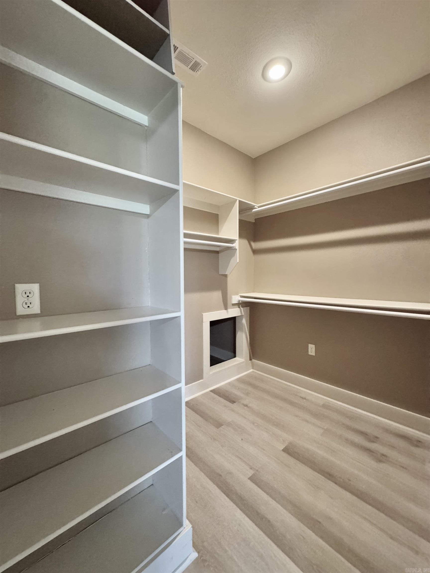 84 Flat Top Road Greenbrier, AR 72058
