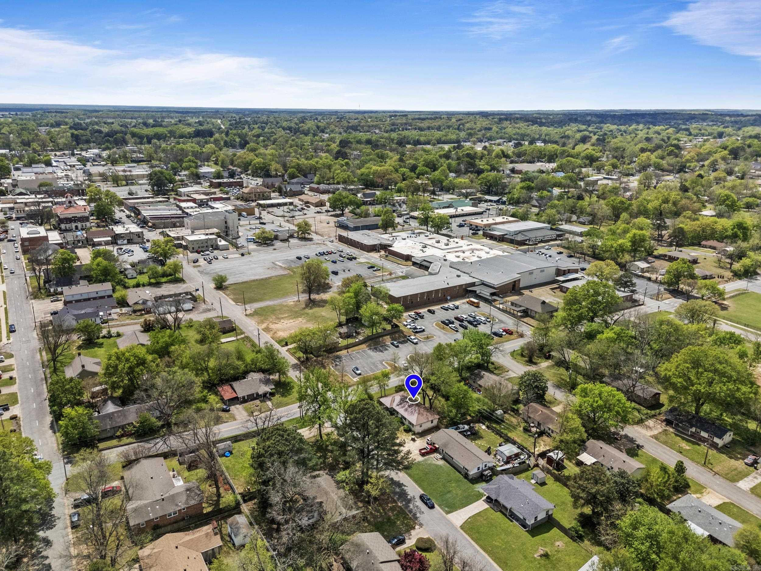 701 N Spruce  Searcy, AR