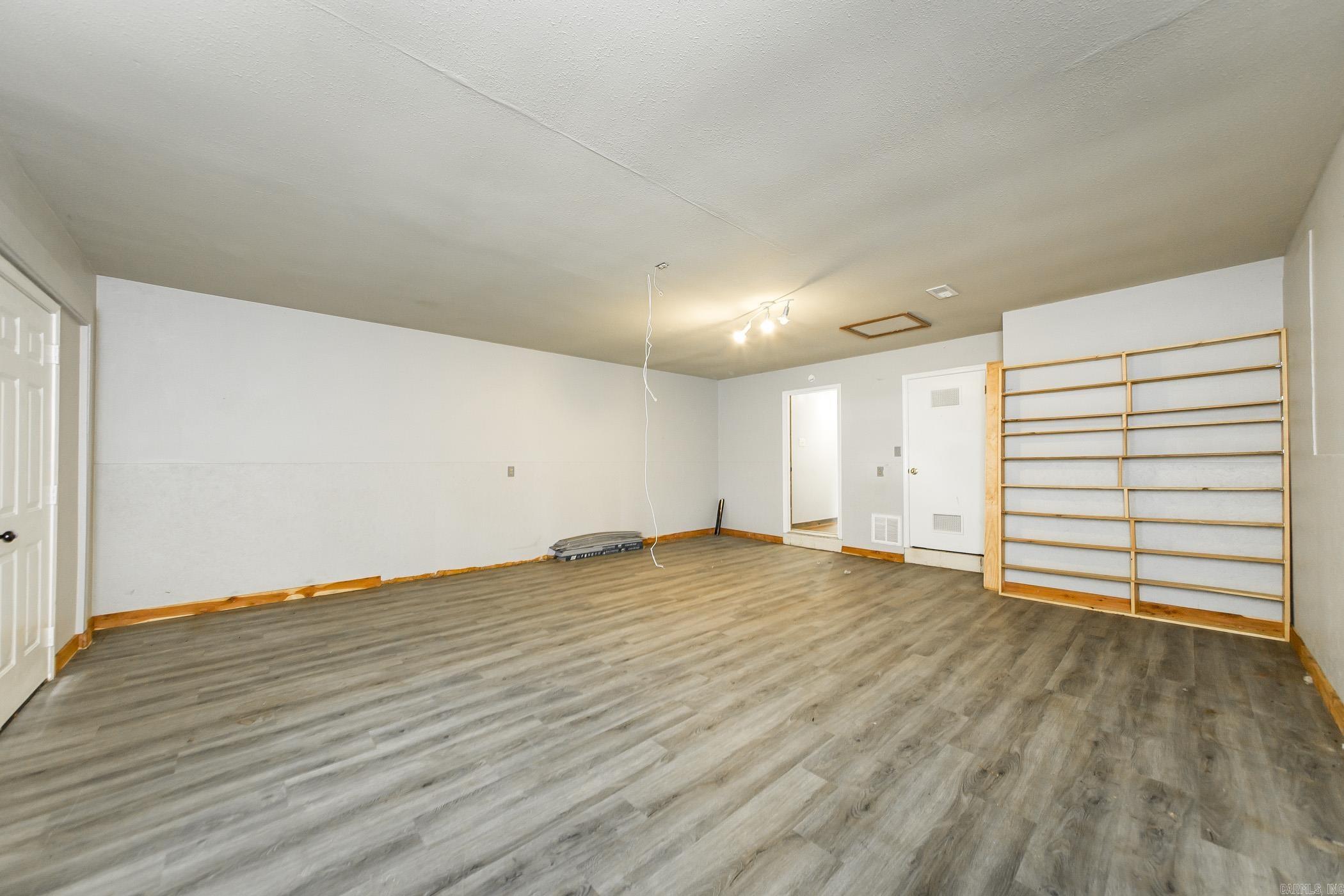 14  Sandy  Cabot, AR