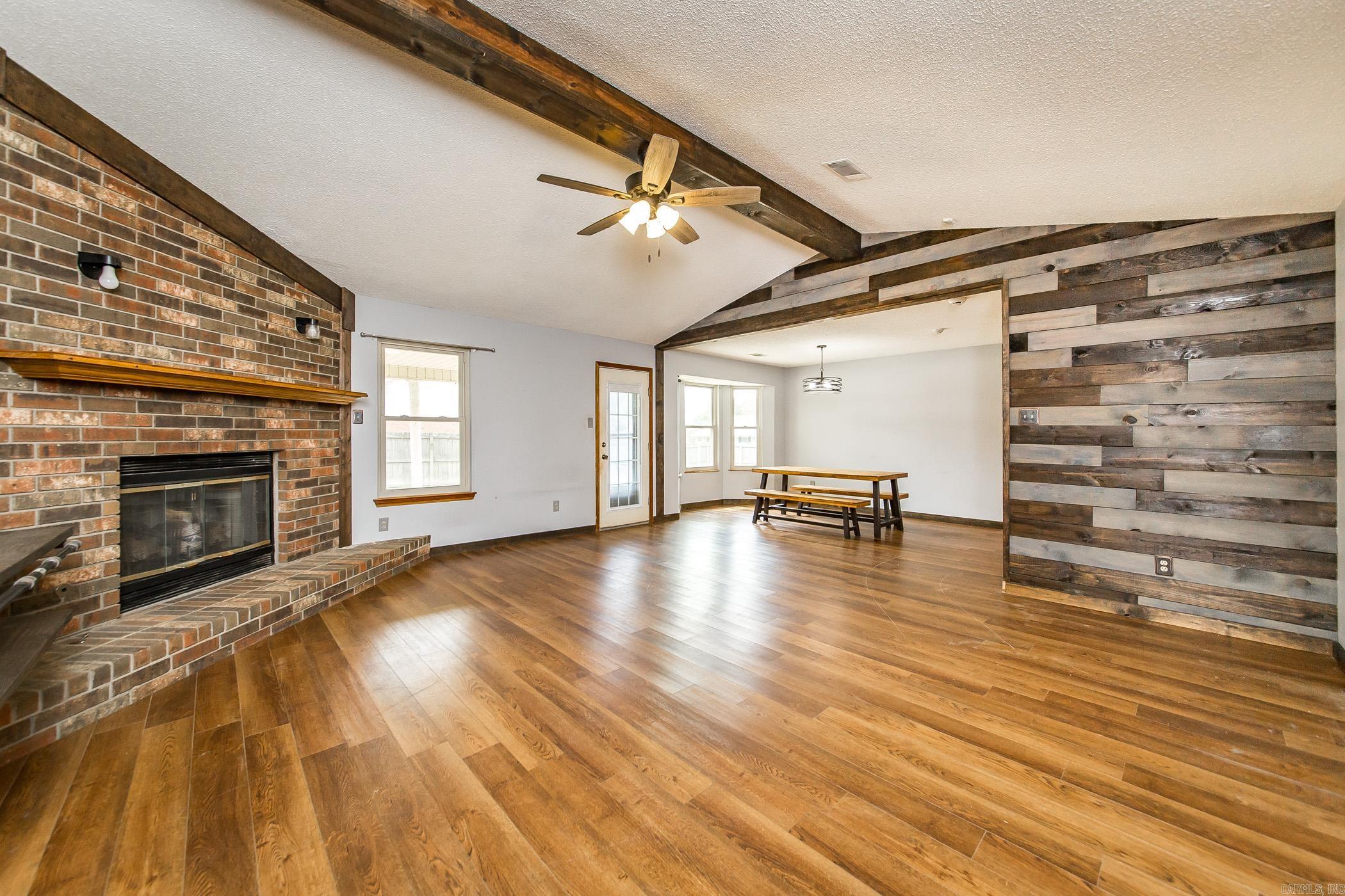 14  Sandy  Cabot, AR