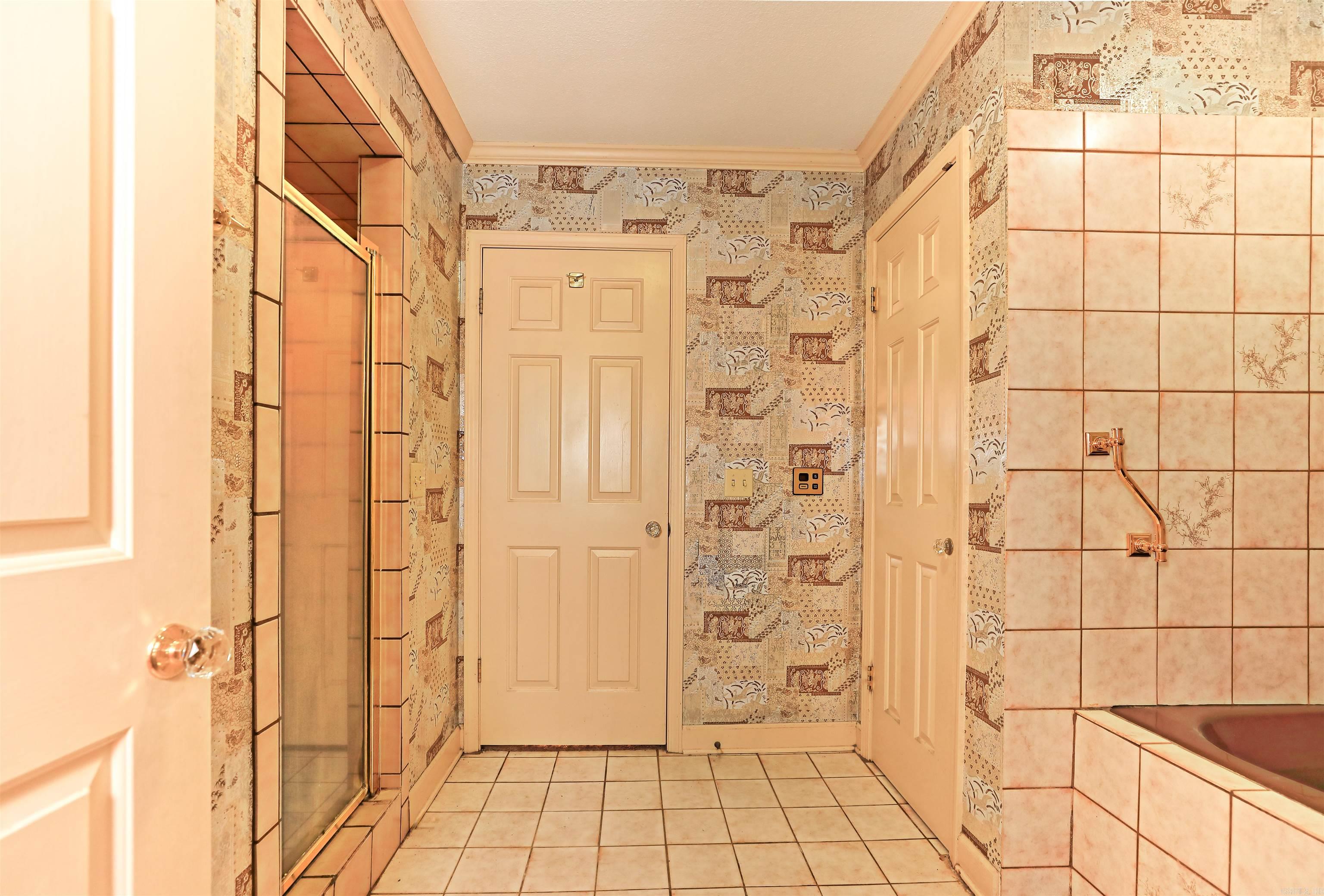 3716 S Privatewood Pine Bluff, AR 71603