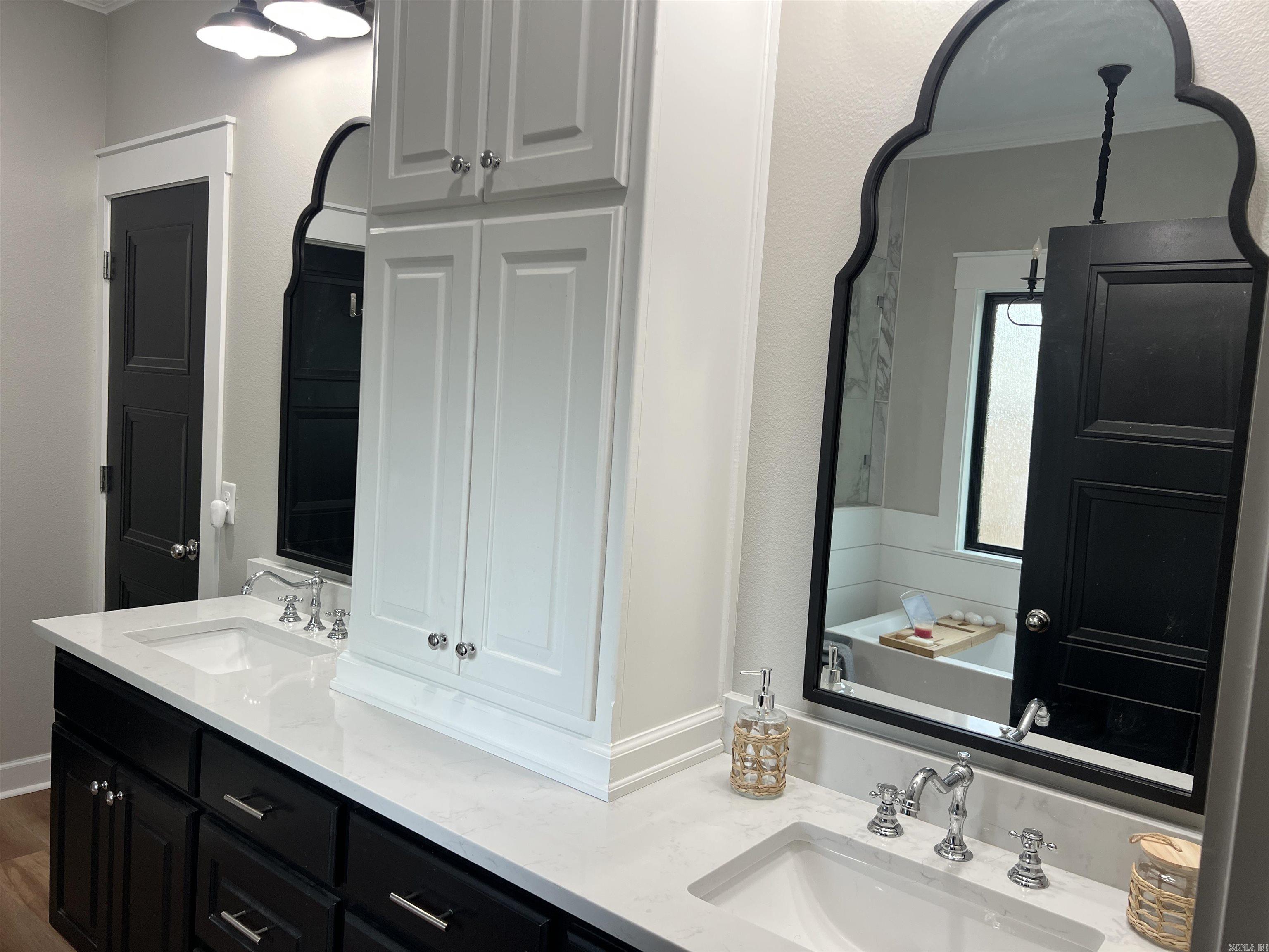 123  Carriage Court  White Hall, AR