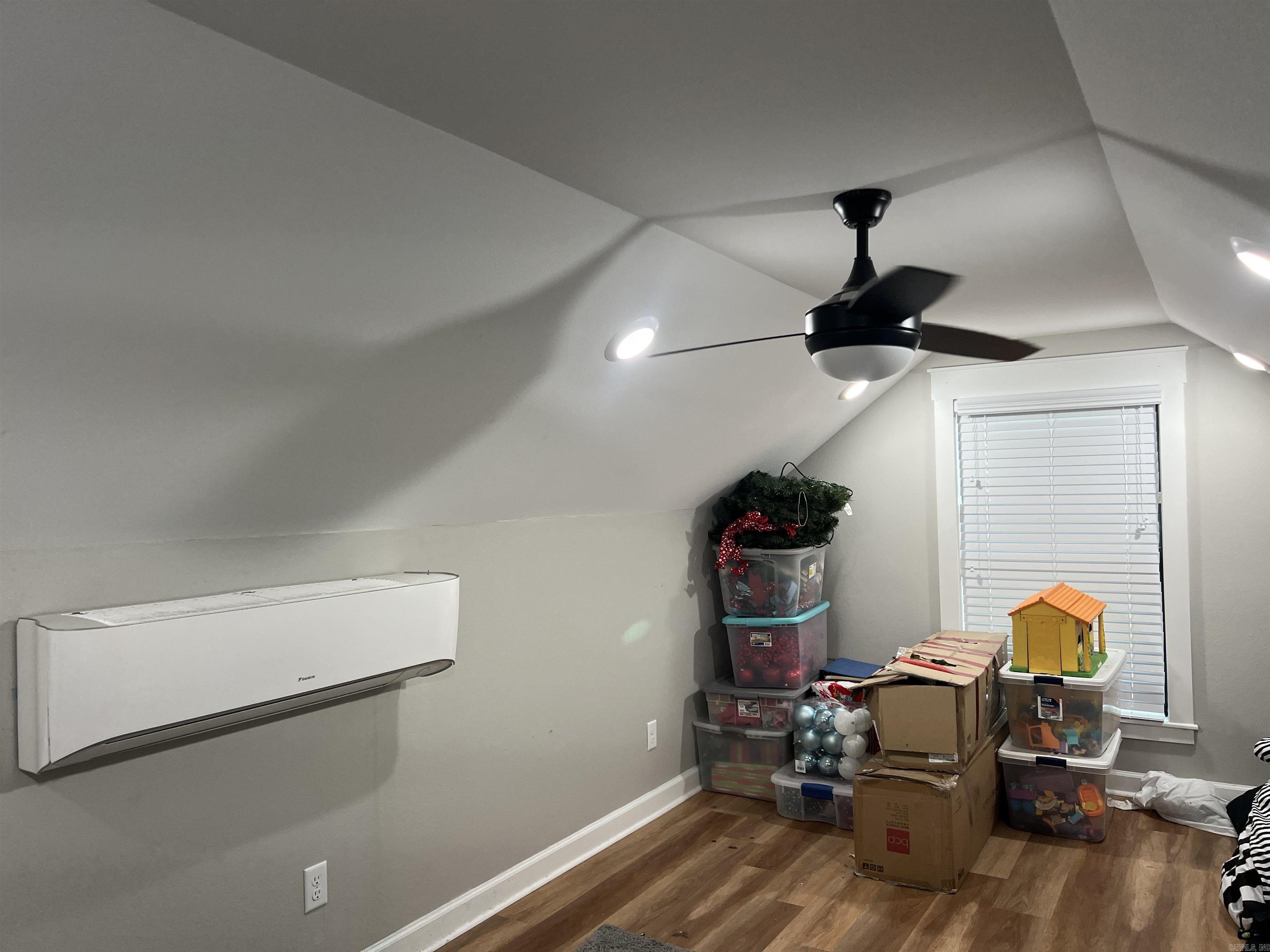 123  Carriage Court  White Hall, AR