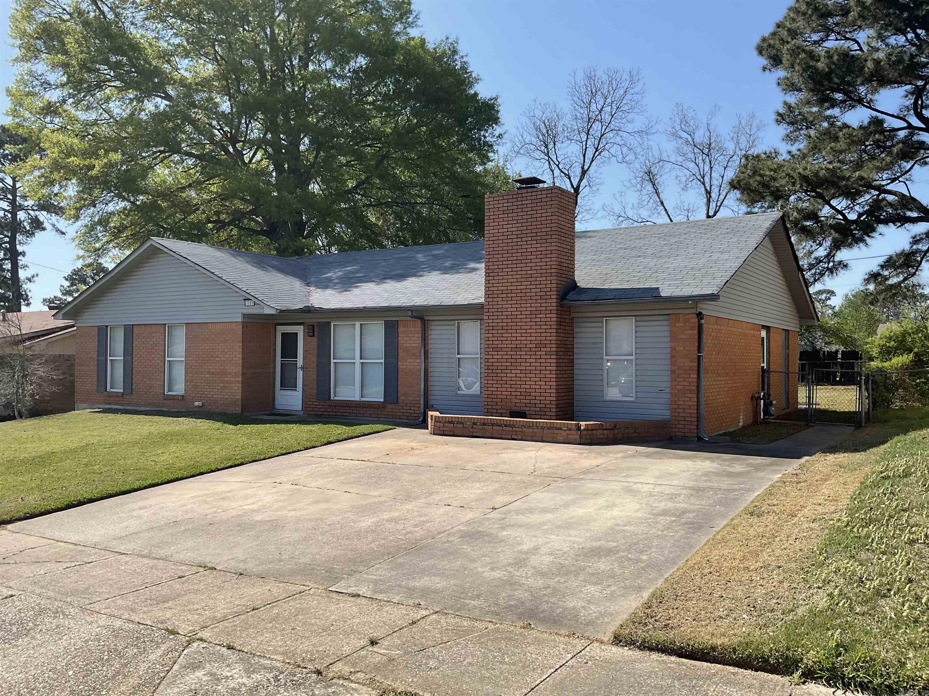 3006  Kendyl  Pine Bluff, AR