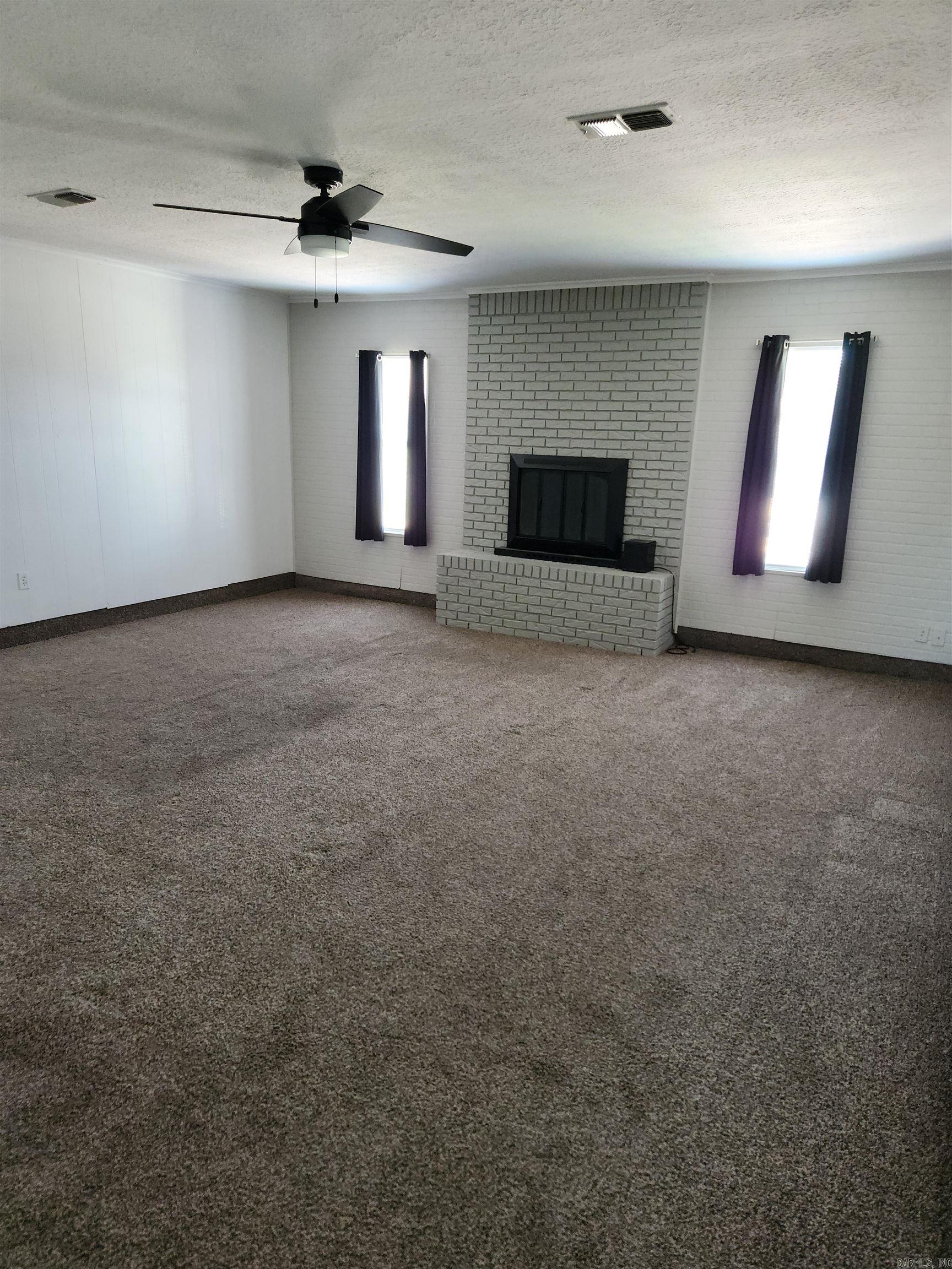 3006  Kendyl  Pine Bluff, AR