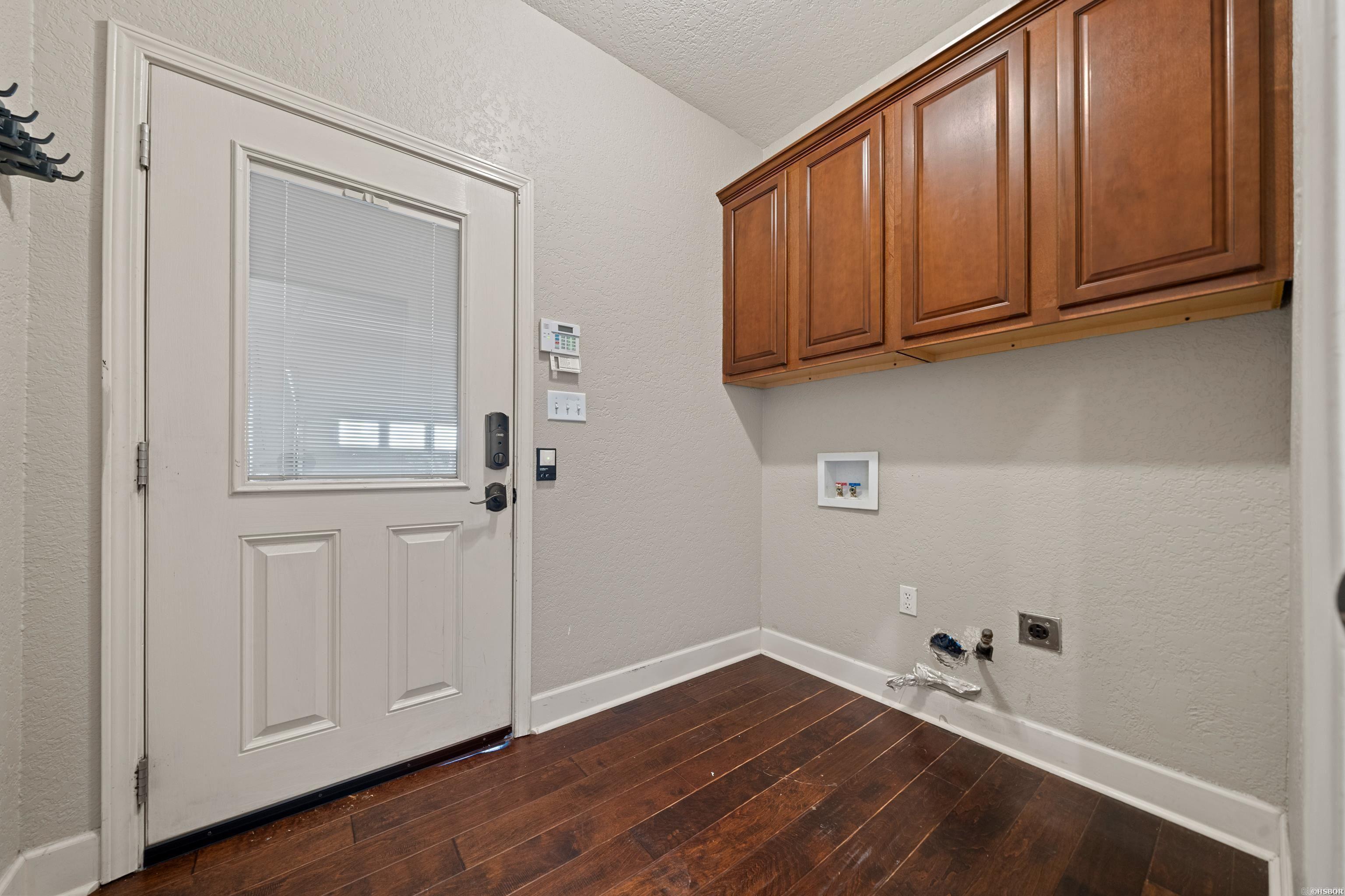 104  Four Oaks  Hot Springs, AR