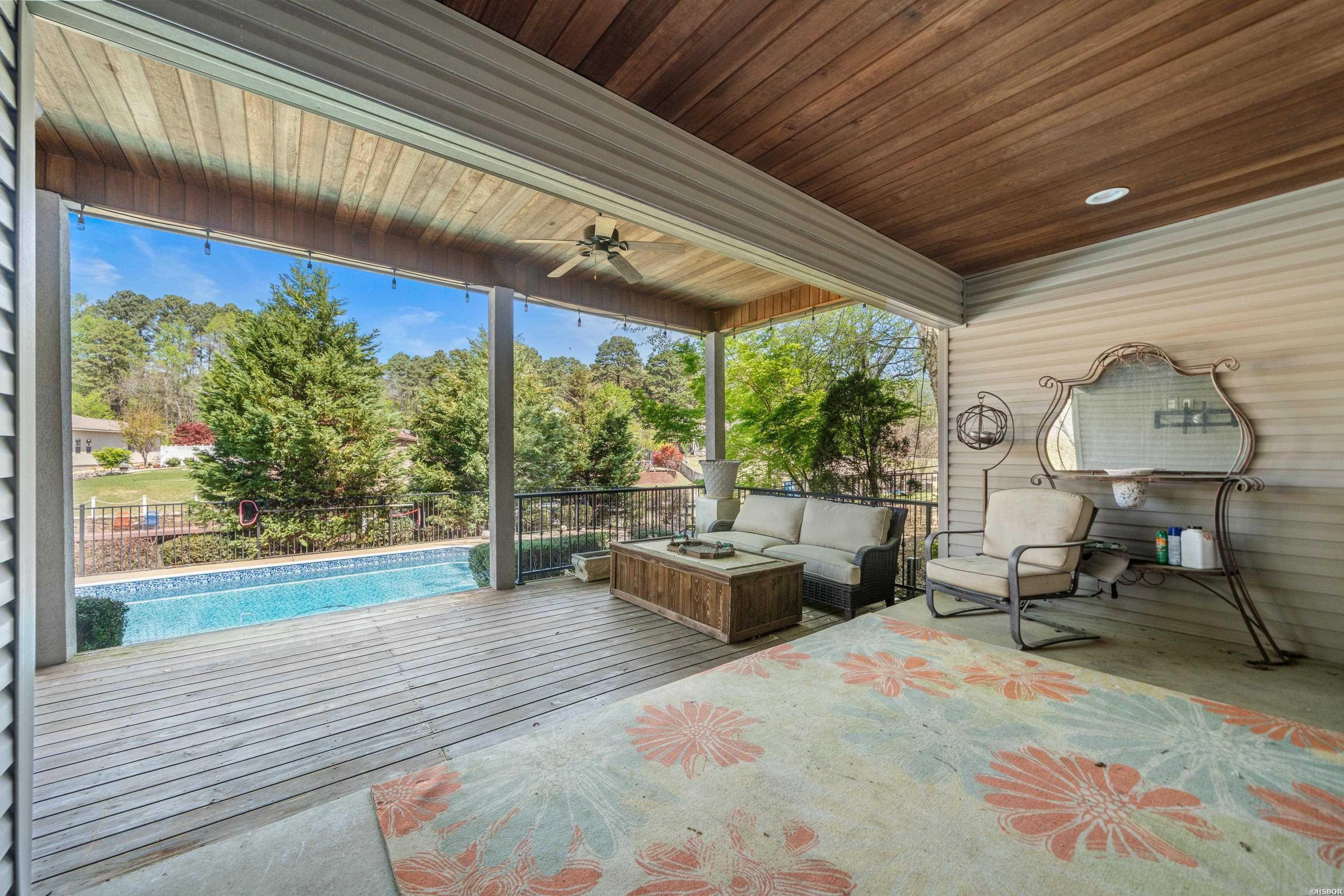 104  Four Oaks  Hot Springs, AR