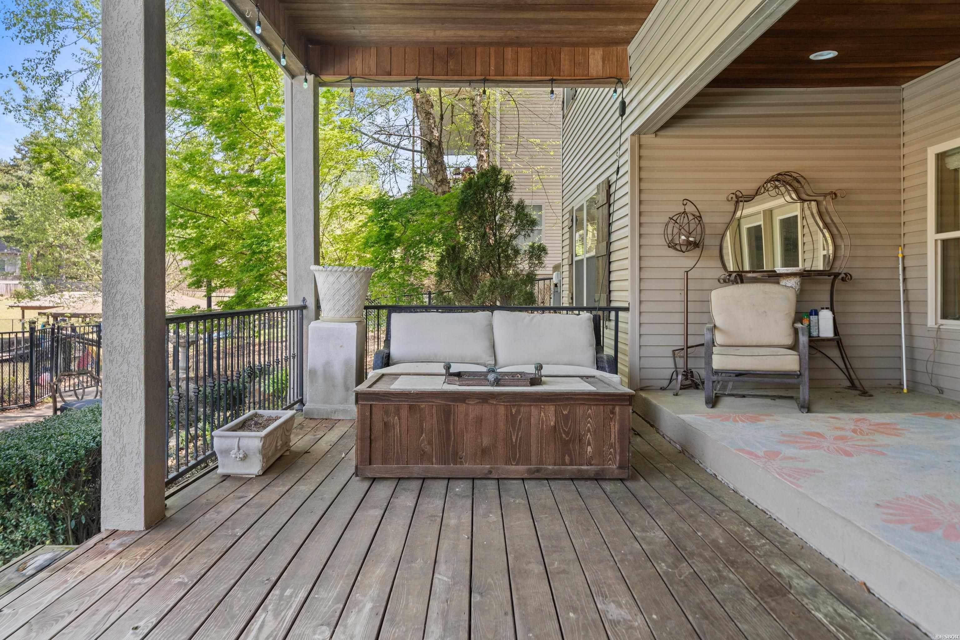 104  Four Oaks  Hot Springs, AR