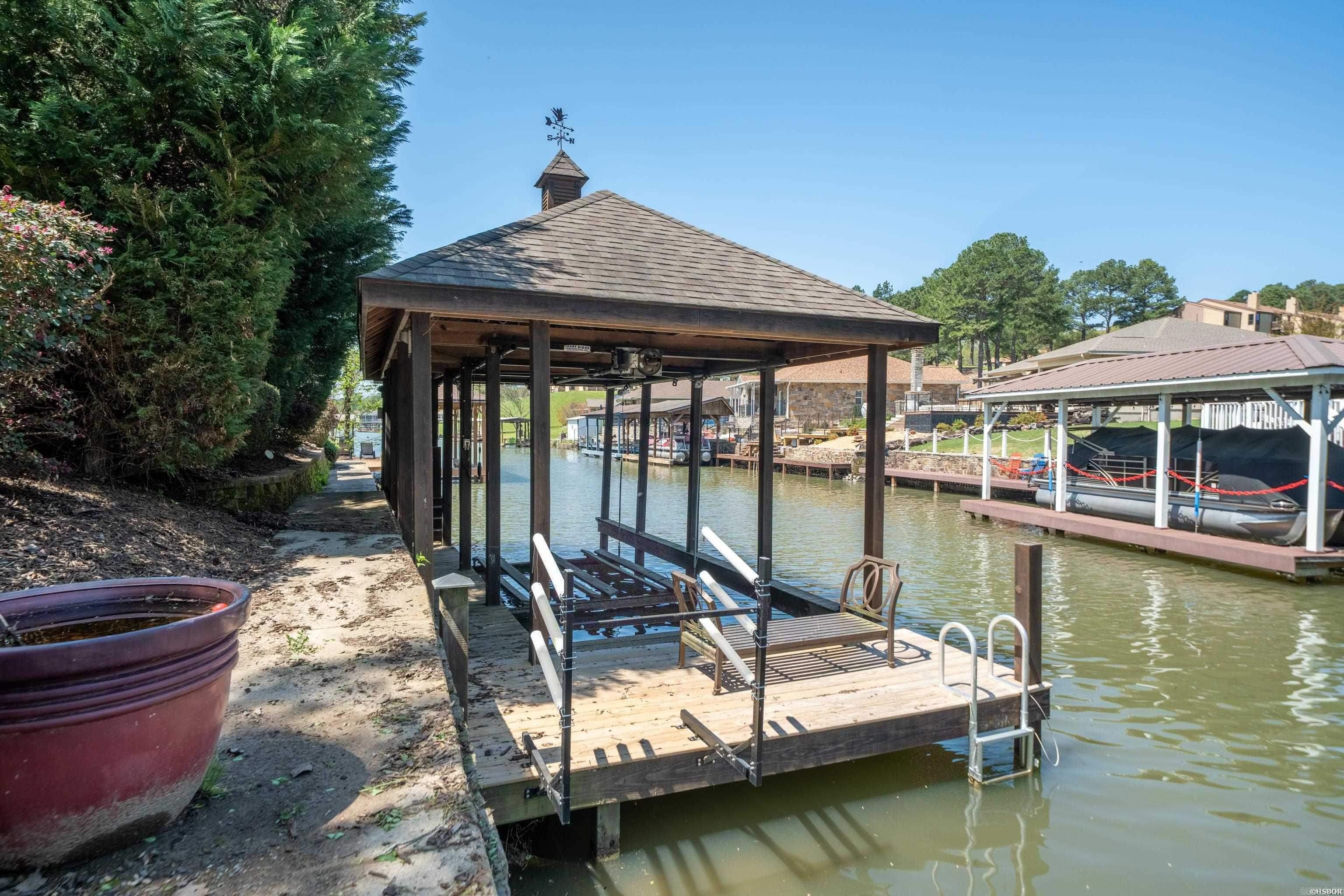104  Four Oaks  Hot Springs, AR