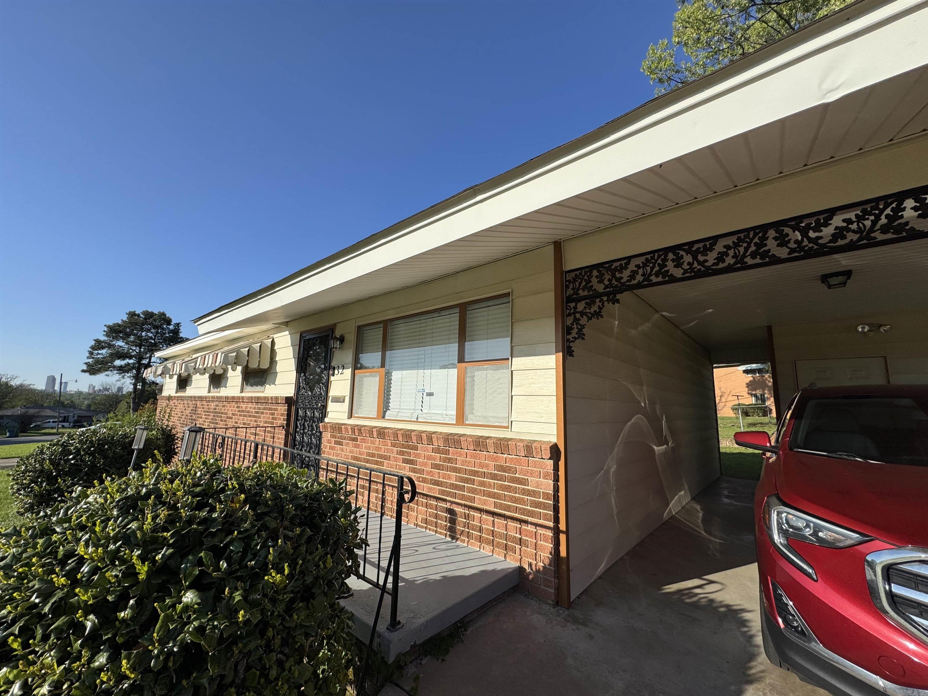 32  Baltimore  Little Rock, AR