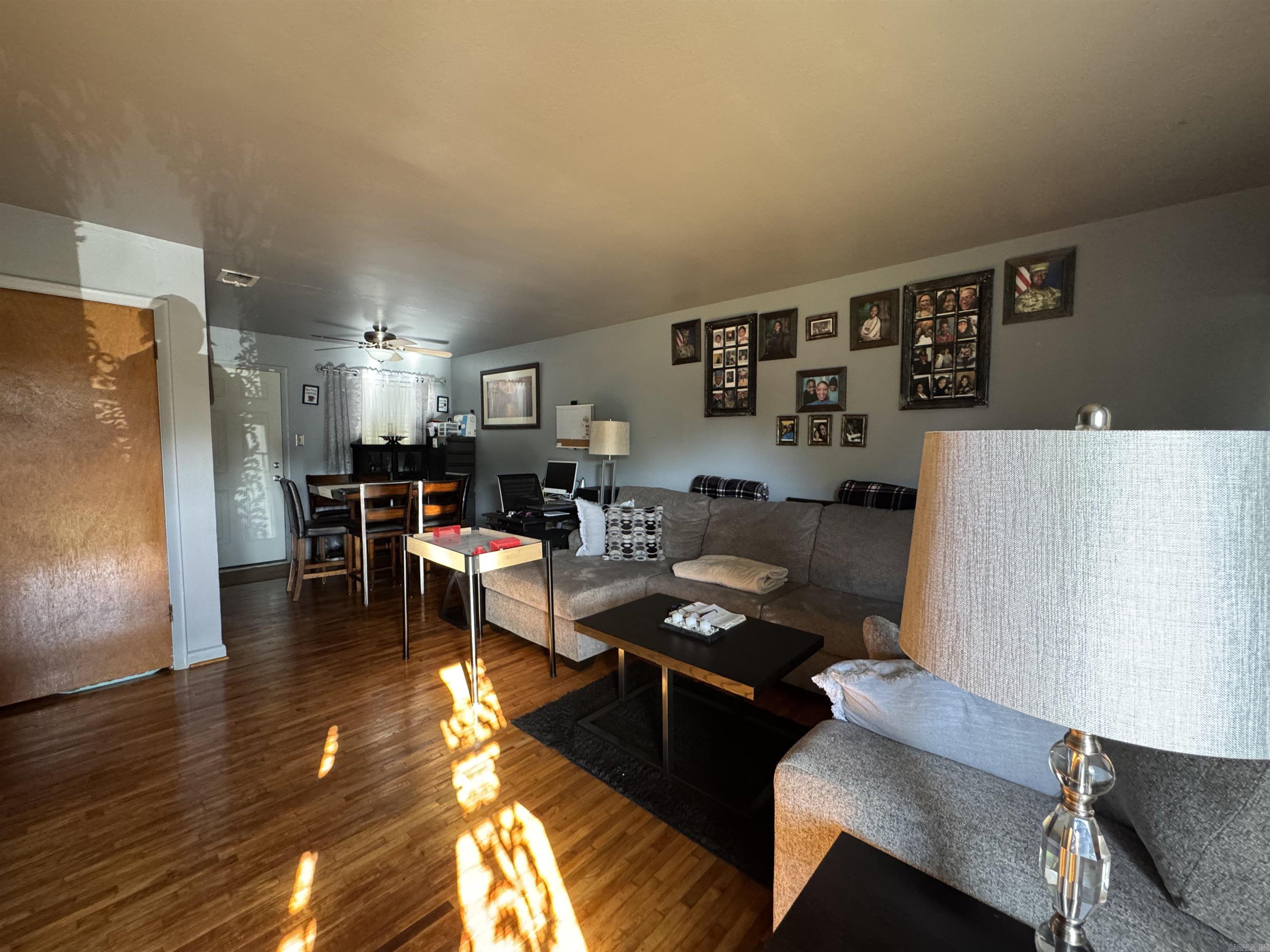 32  Baltimore  Little Rock, AR