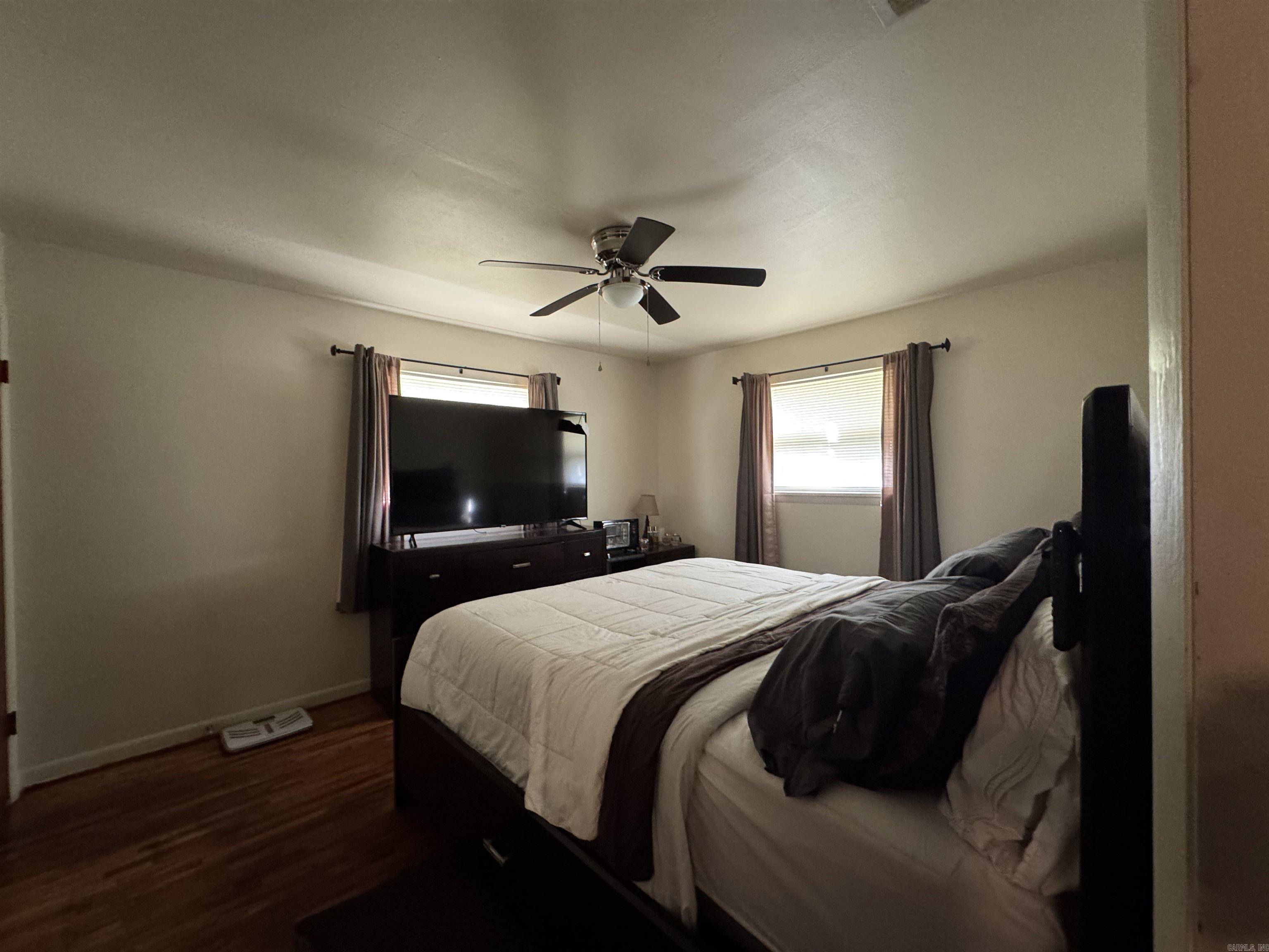 32  Baltimore  Little Rock, AR