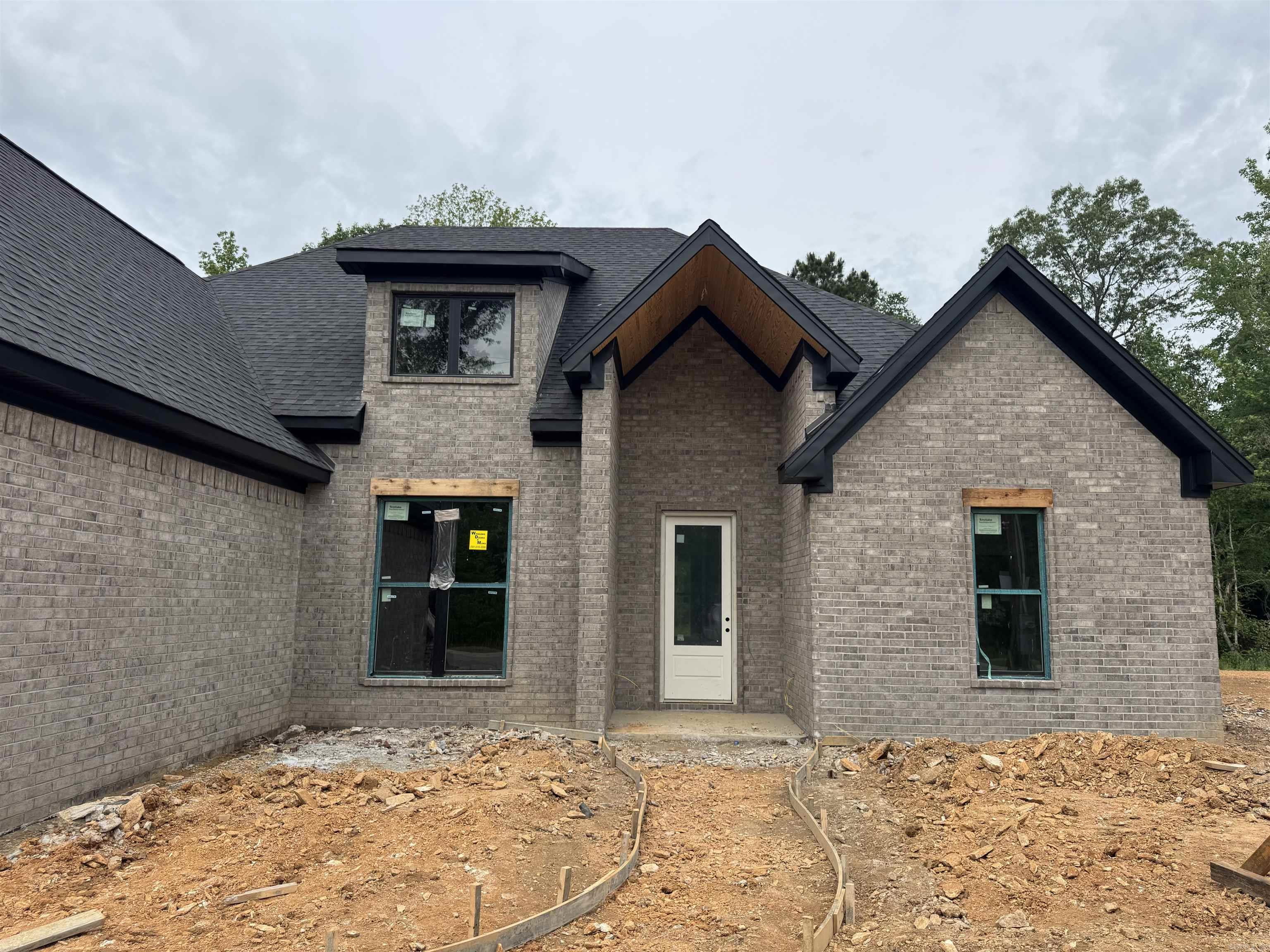 6185  Creekwater  Bryant, AR