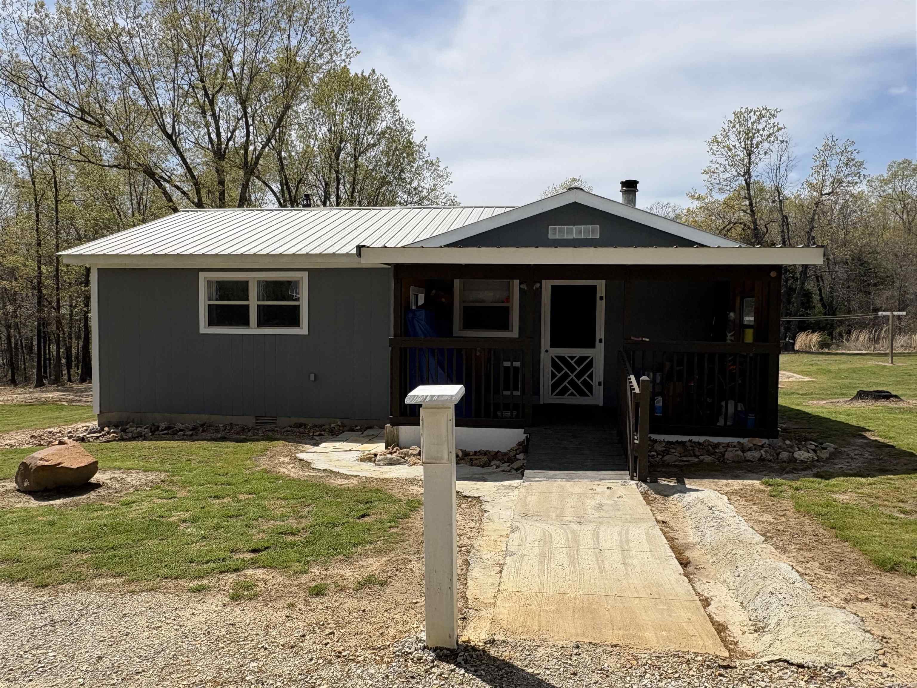 4431  Magnolia  Salem, AR