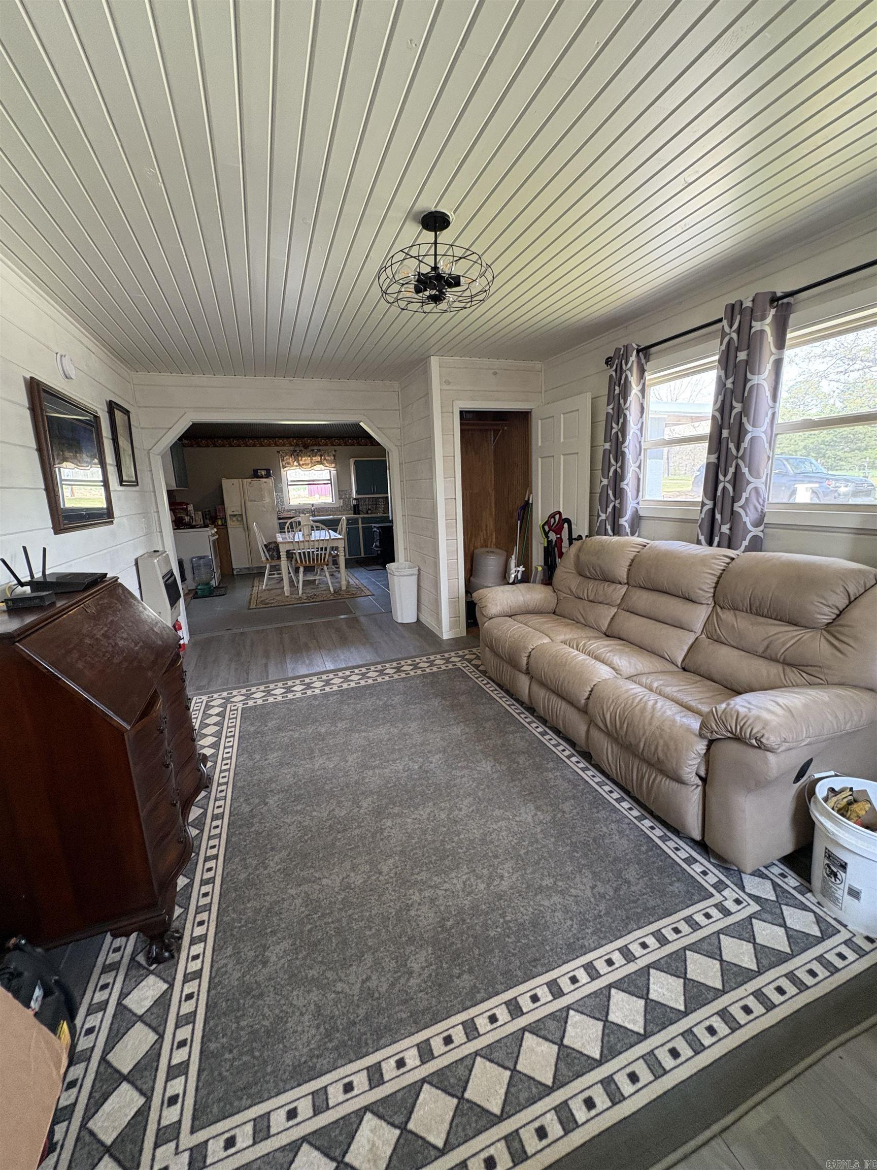 4431  Magnolia  Salem, AR