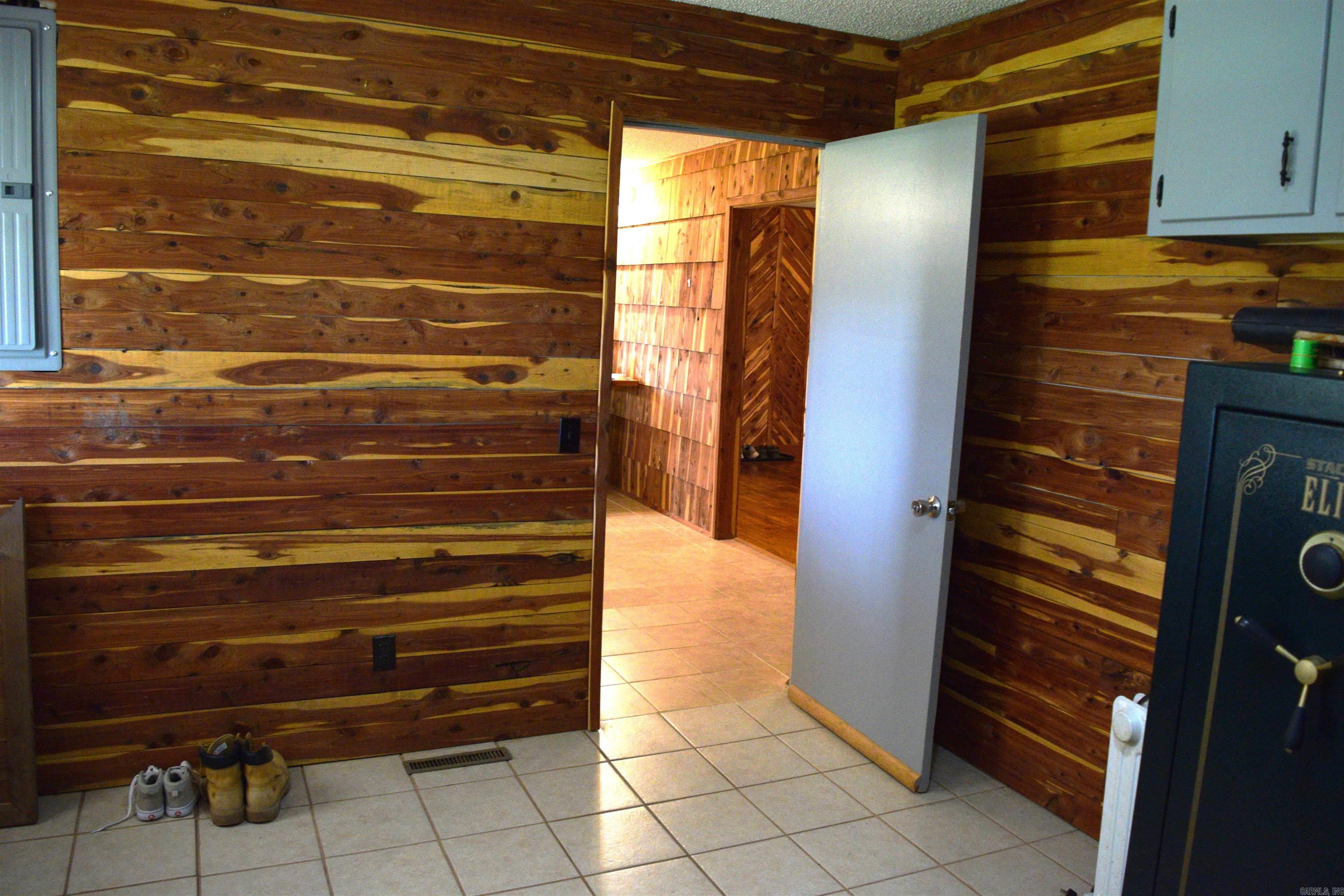 11798 Highway 110 Shirley, AR 72088