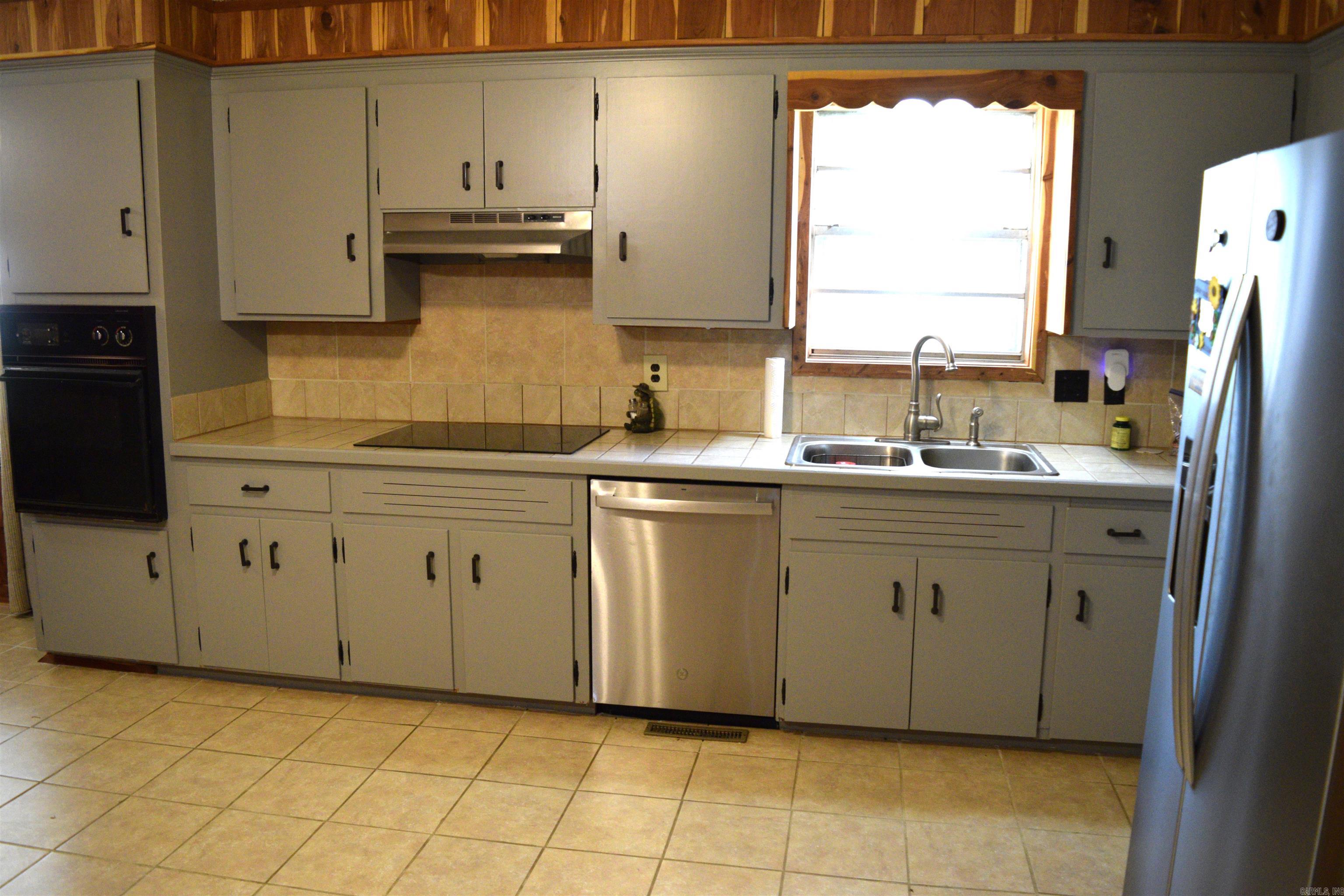 11798 Highway 110 Shirley, AR 72088