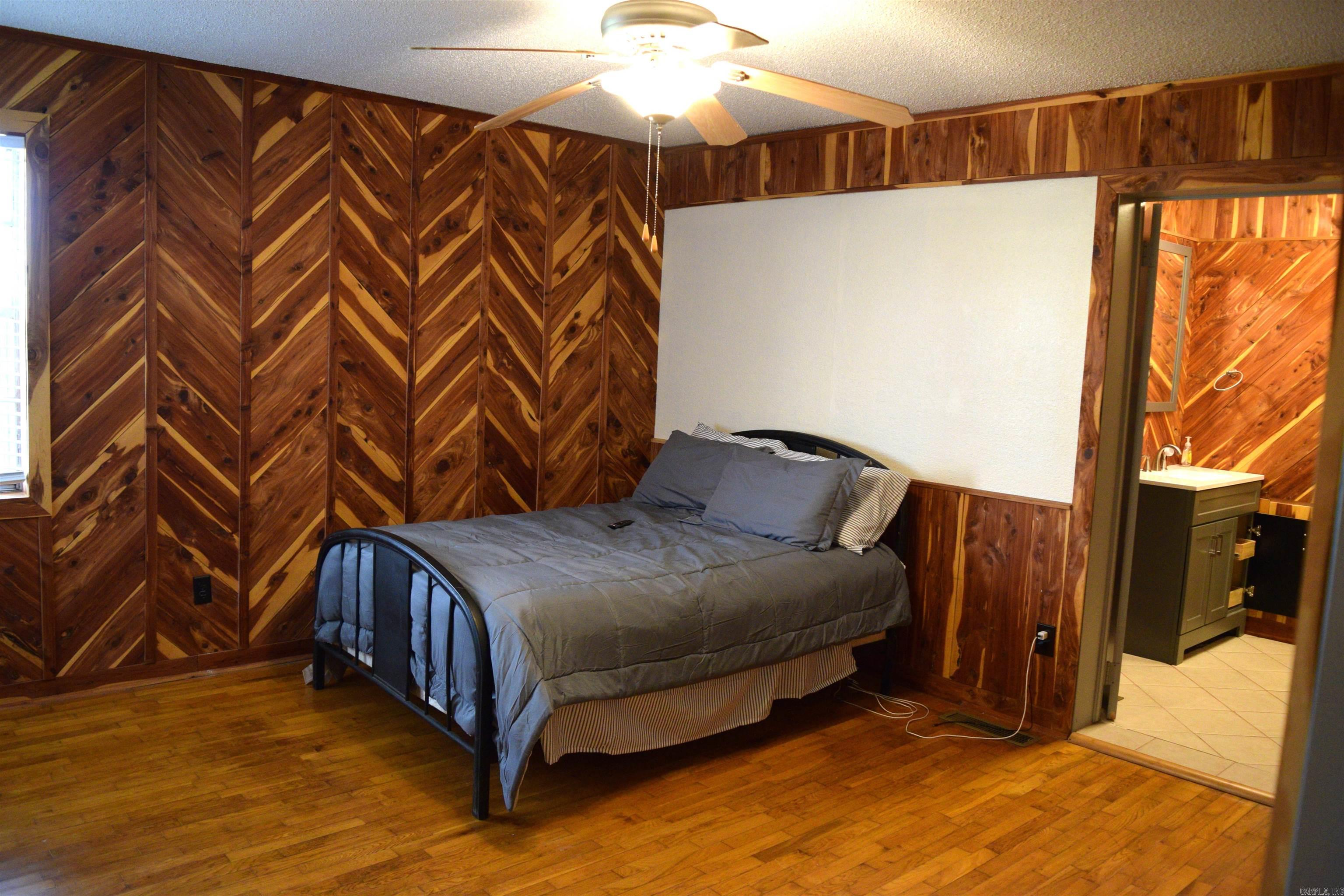 11798 Highway 110 Shirley, AR 72088
