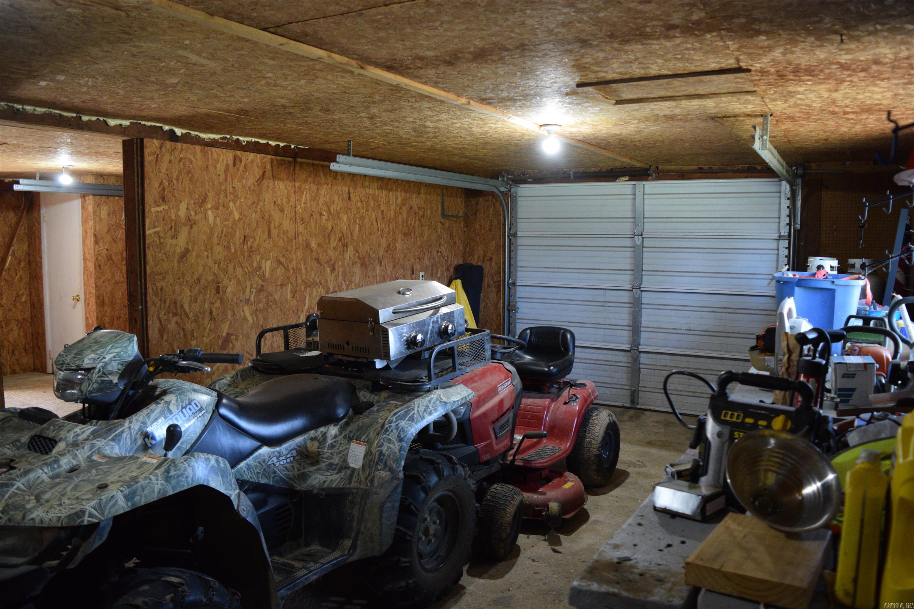 11798 Highway 110 Shirley, AR 72088