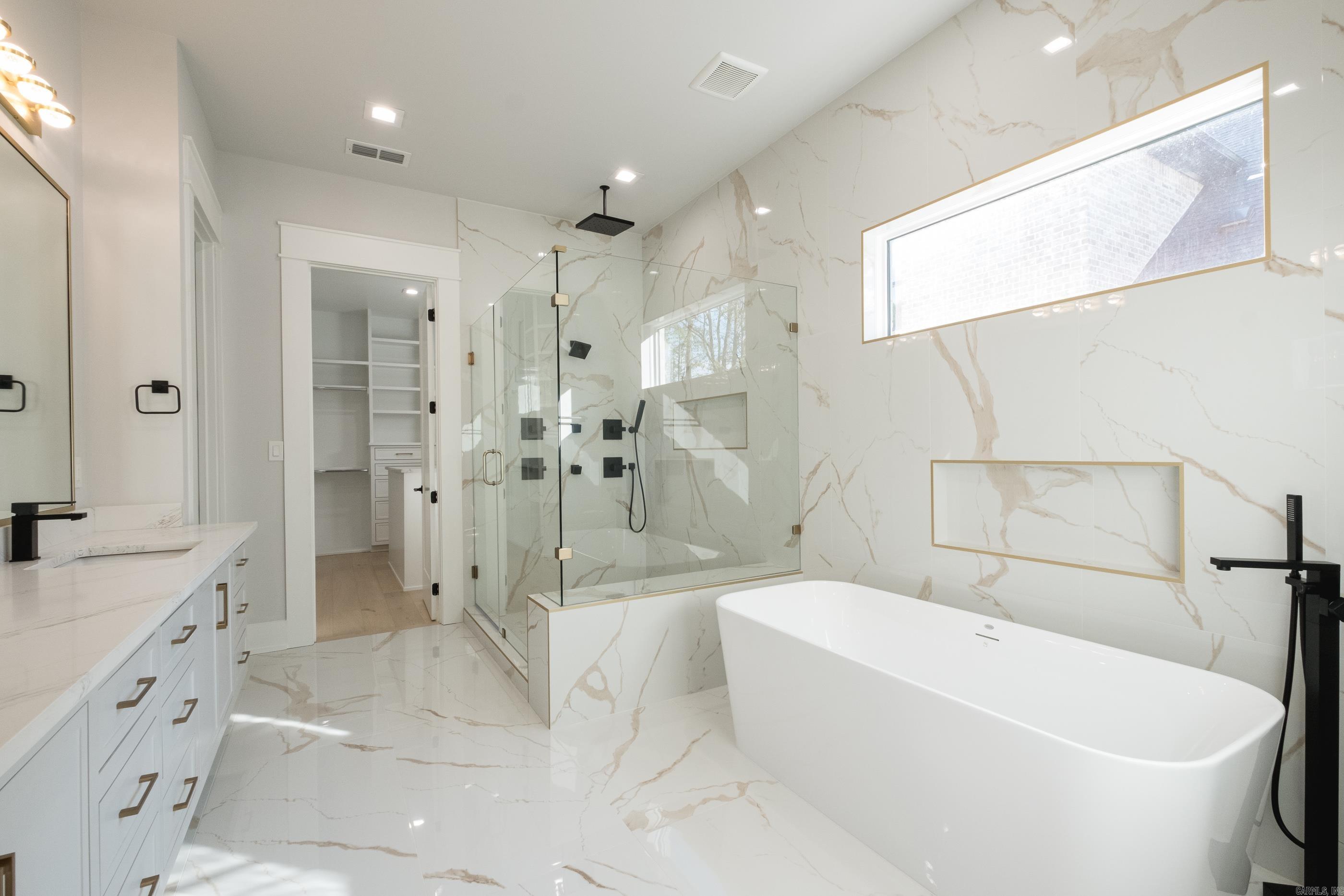 221  Abington Circle  Little Rock, AR