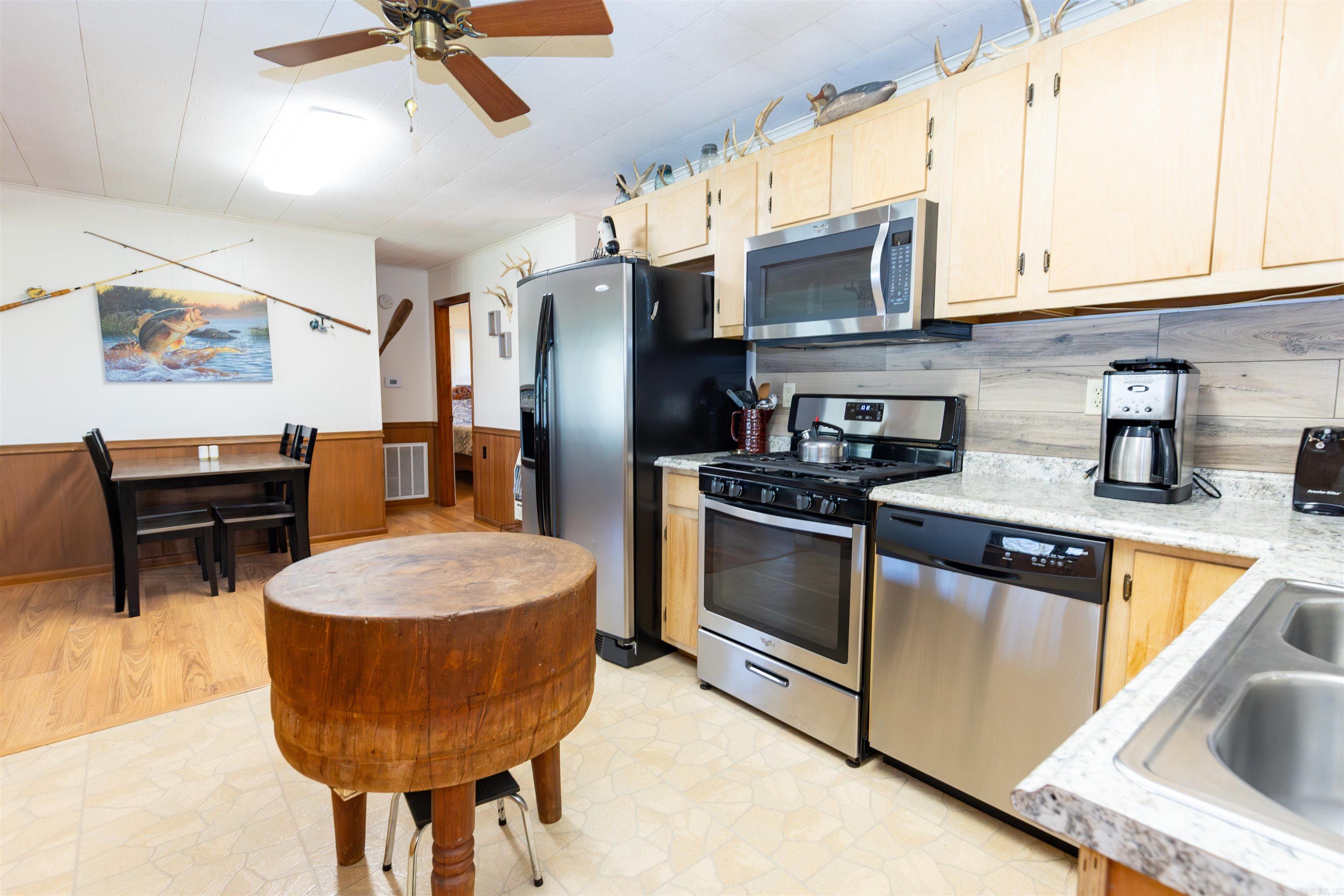 21  Open View  Houston, AR