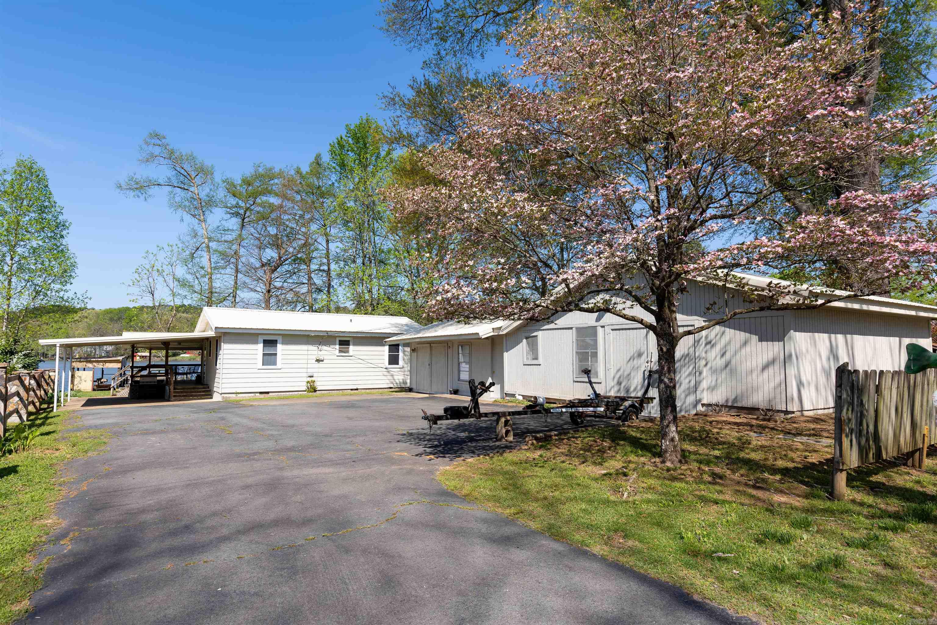 21  Open View  Houston, AR