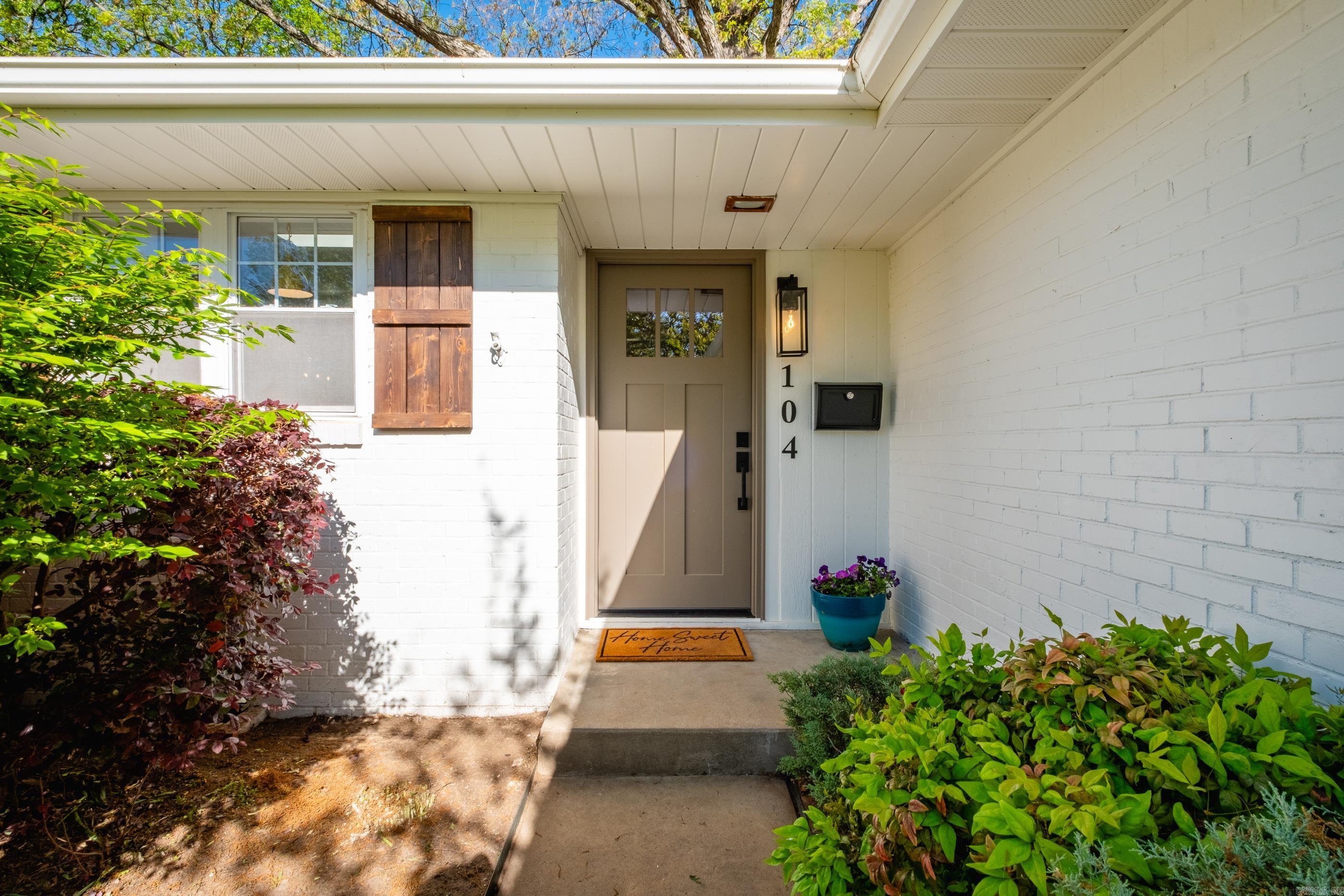 104  Dickson  Little Rock, AR