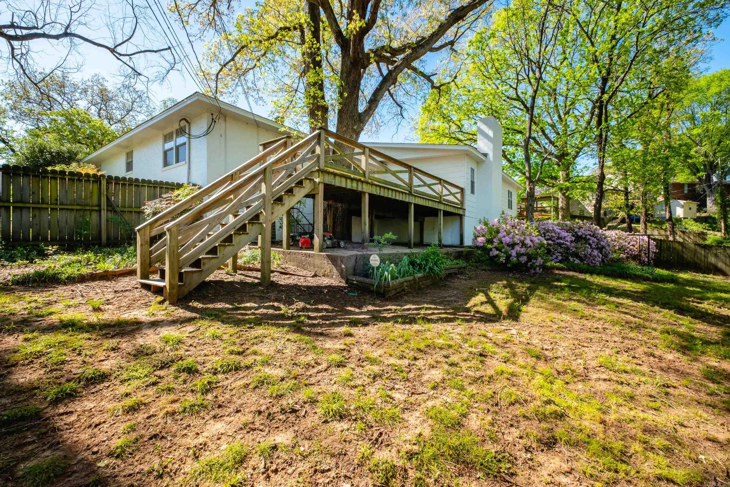 104  Dickson  Little Rock, AR