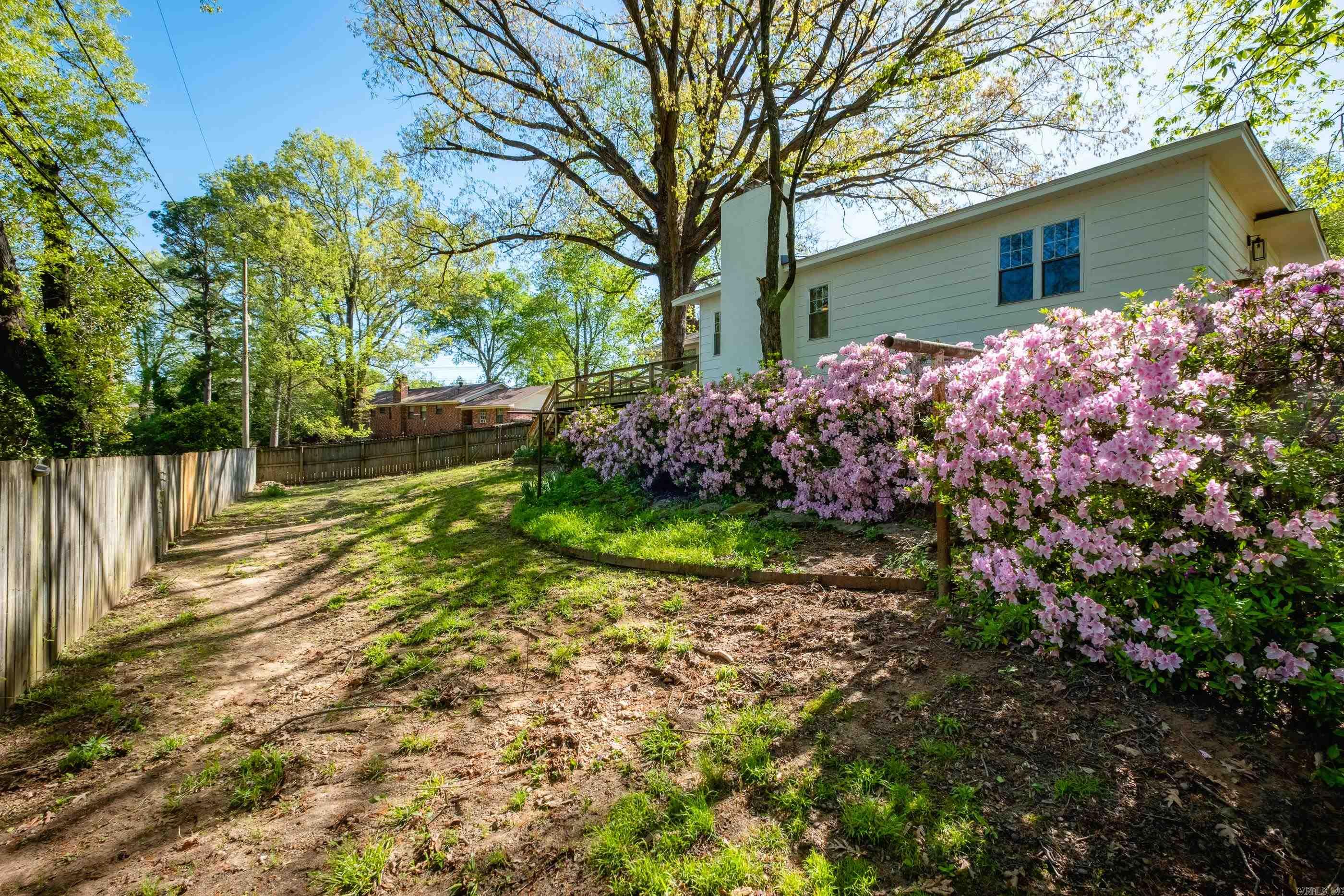104  Dickson  Little Rock, AR