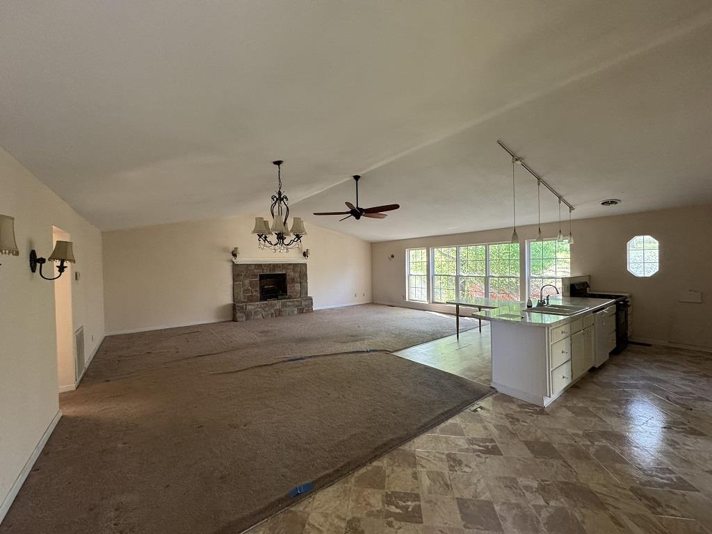 225 N School  Gassville, AR