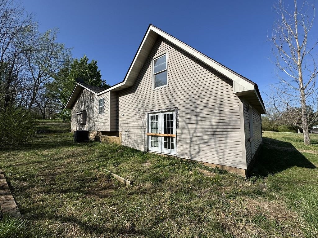 225 N School  Gassville, AR