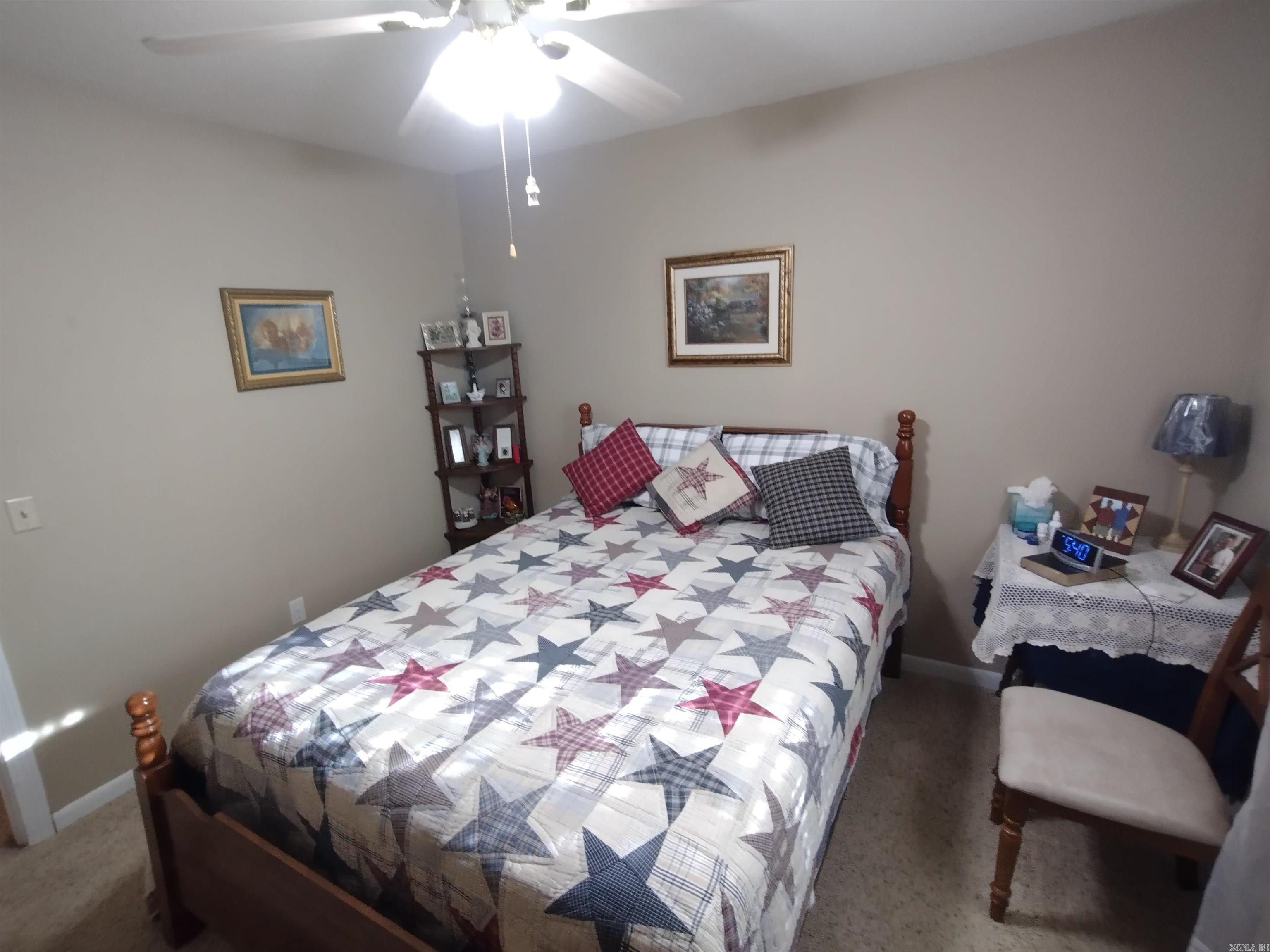 404  Downey DR  Mountain View, AR