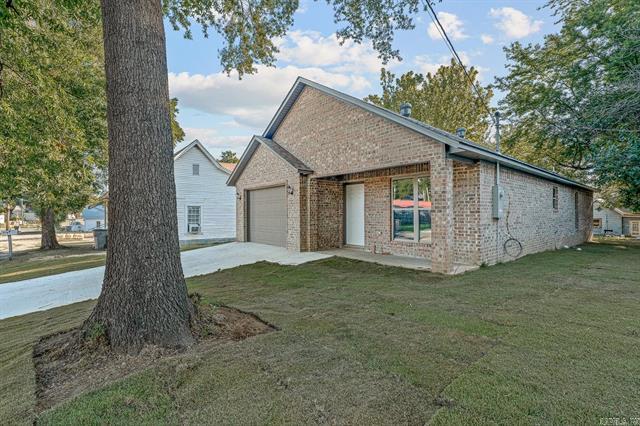 615 N Pruett  Paragould, AR