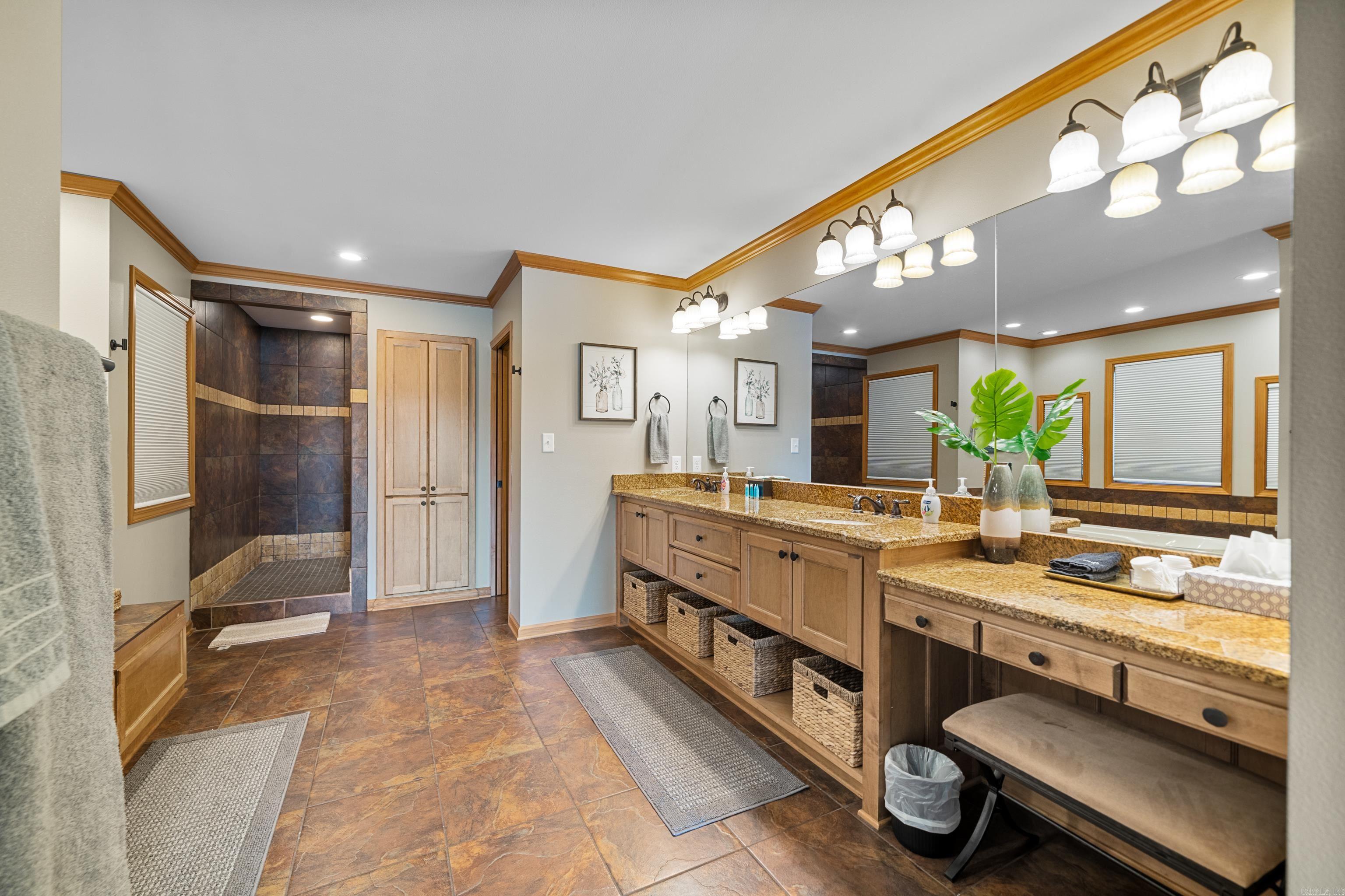 166  Heatherwood  Hot Springs, AR