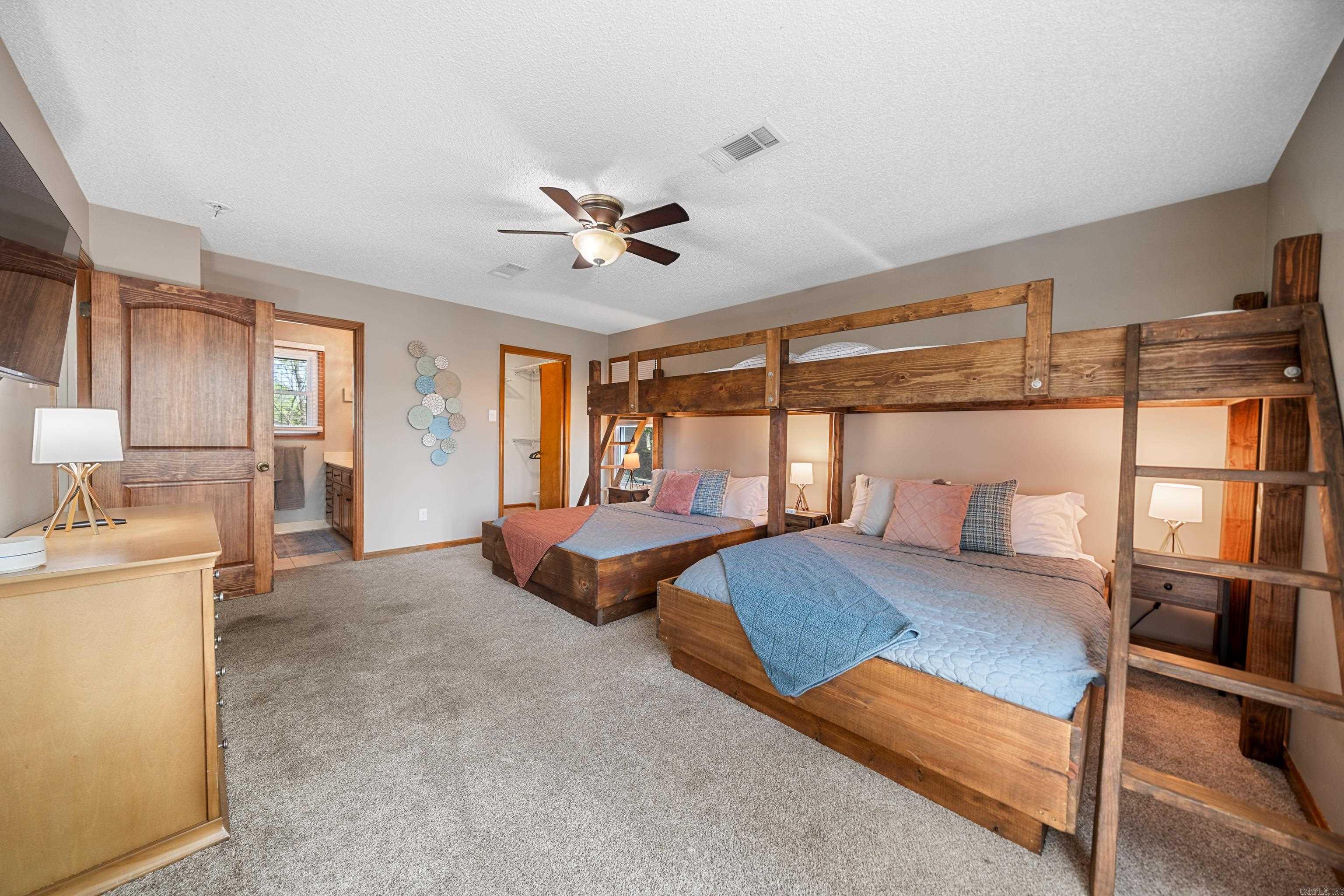 166  Heatherwood  Hot Springs, AR