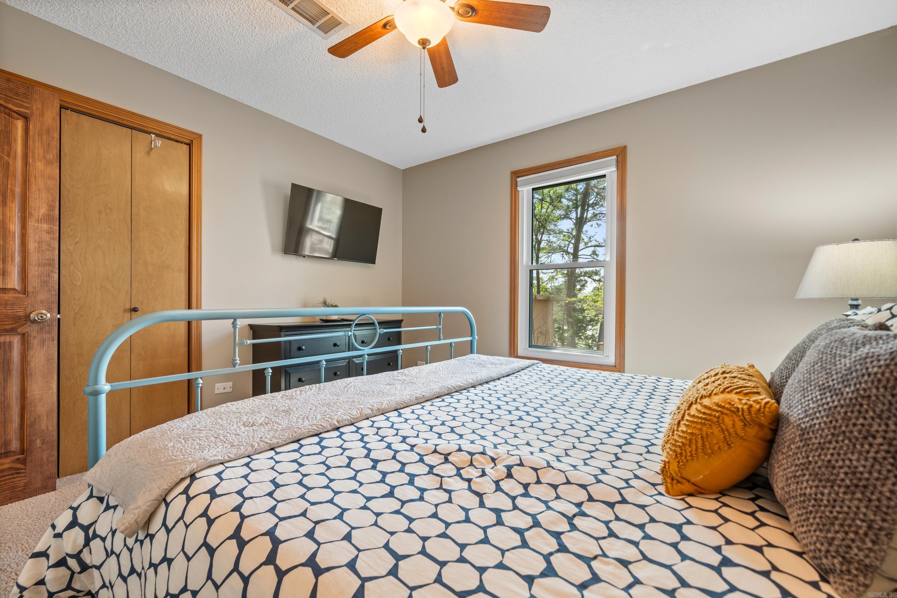 166  Heatherwood  Hot Springs, AR