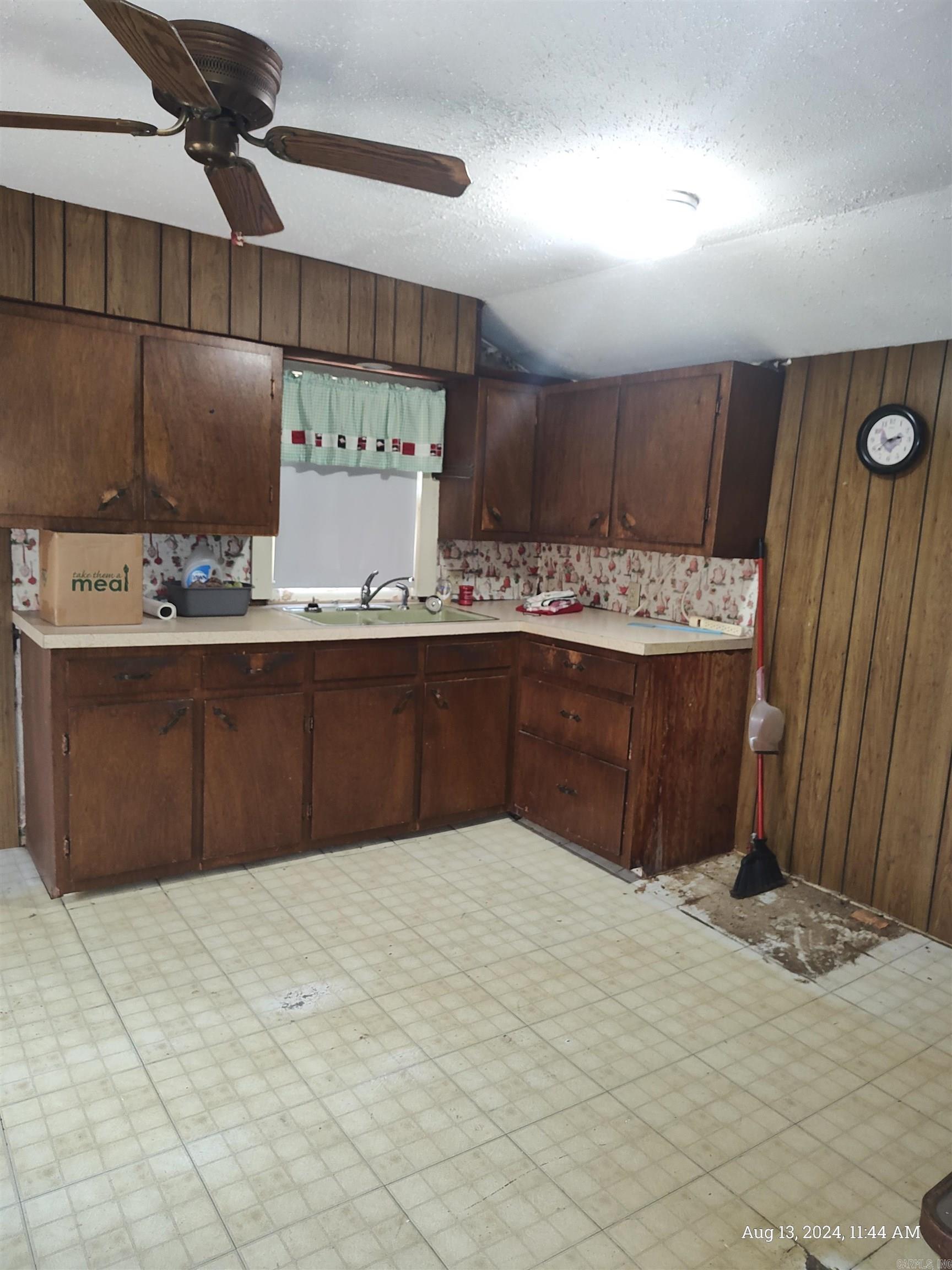 5904  MACARTHUR  North Little Rock, AR