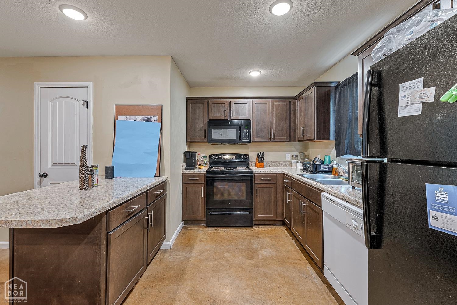 1104  Cartwright  Jonesboro, AR