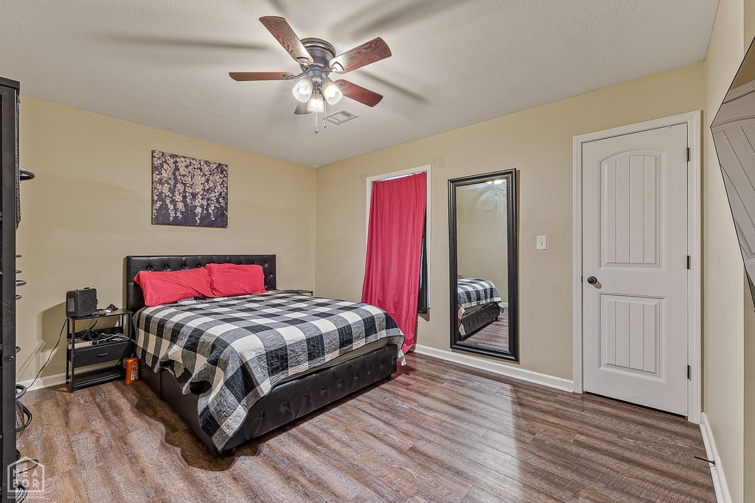 1104  Cartwright  Jonesboro, AR