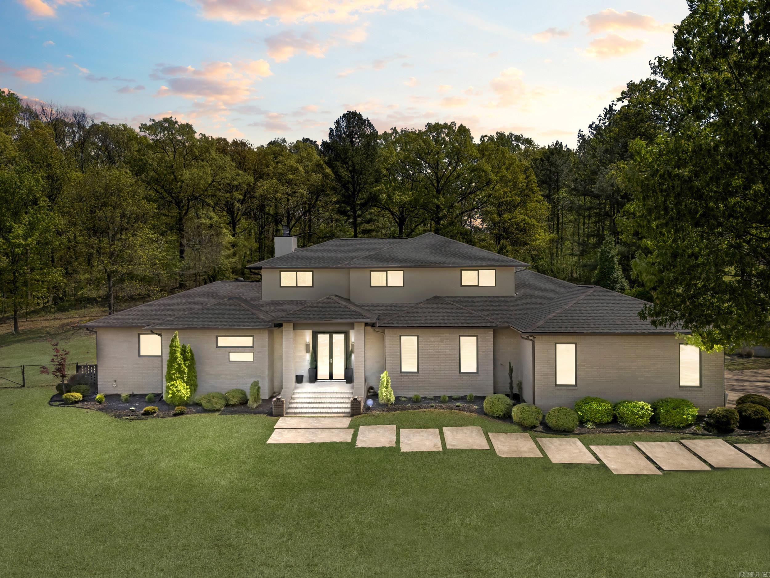 1812  Eve  Wynne, AR
