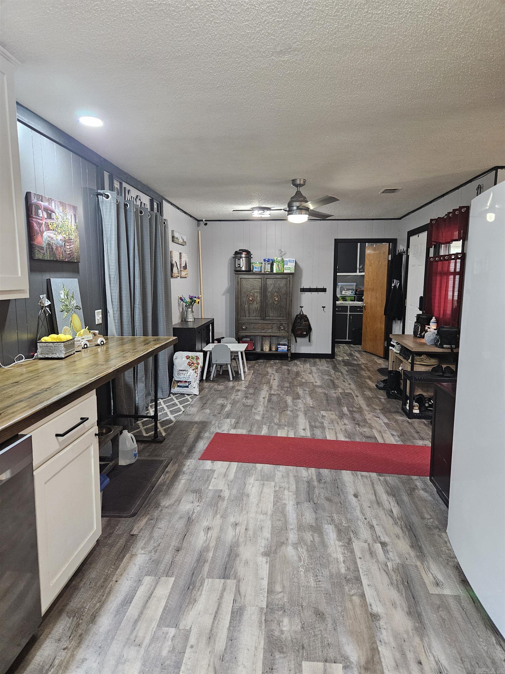 1139  Crescent Drive  Mena, AR